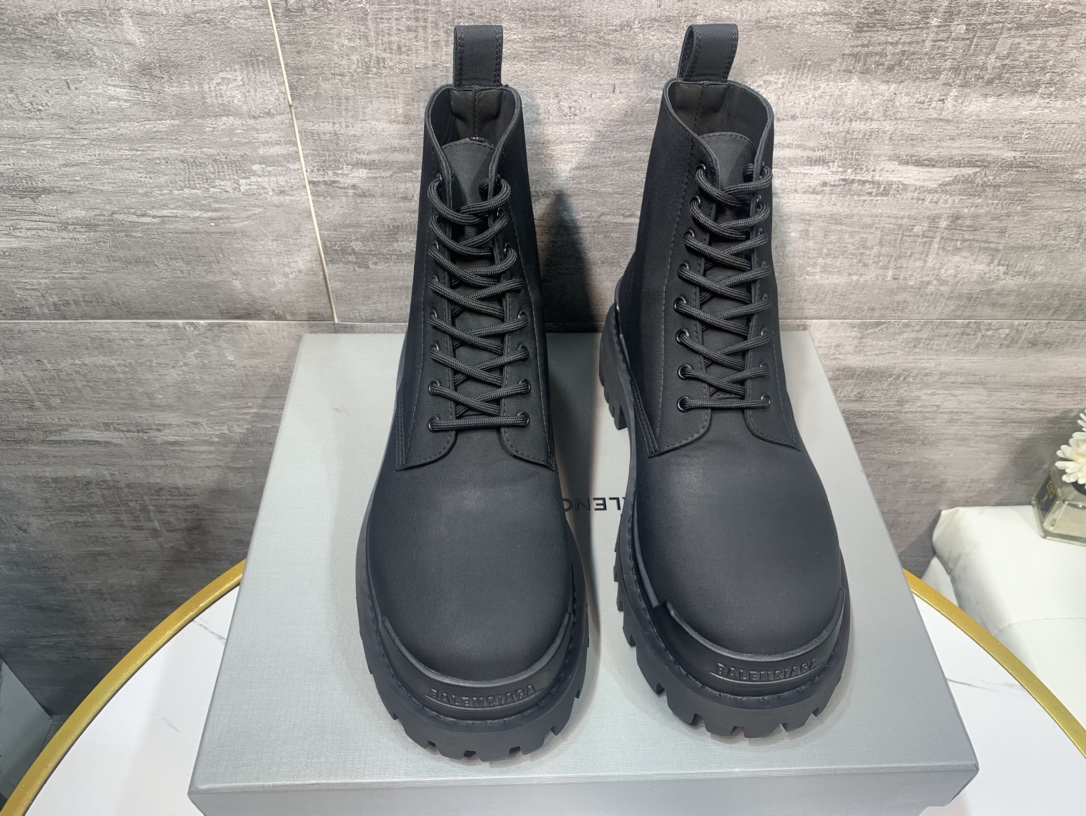 Balenciaga Female Basic Shoes 46-l-s