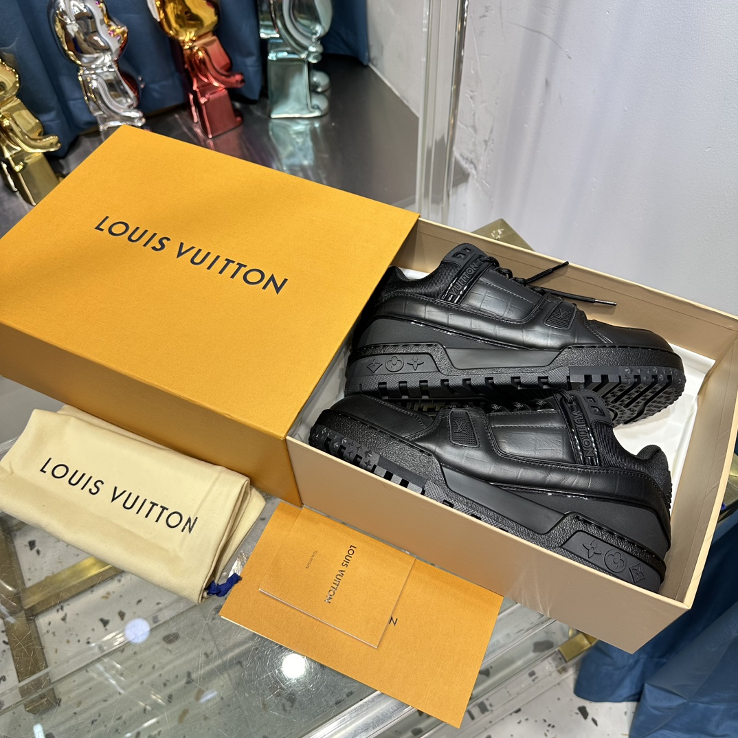 Louis Vuitton Basic Shoes Mesh L-s