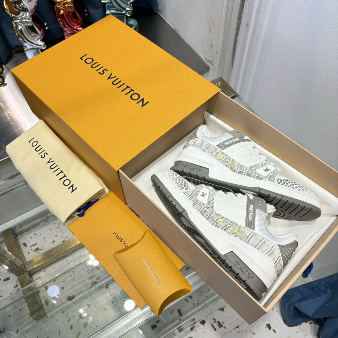 Louis Vuitton Basic Shoes Mesh L-s