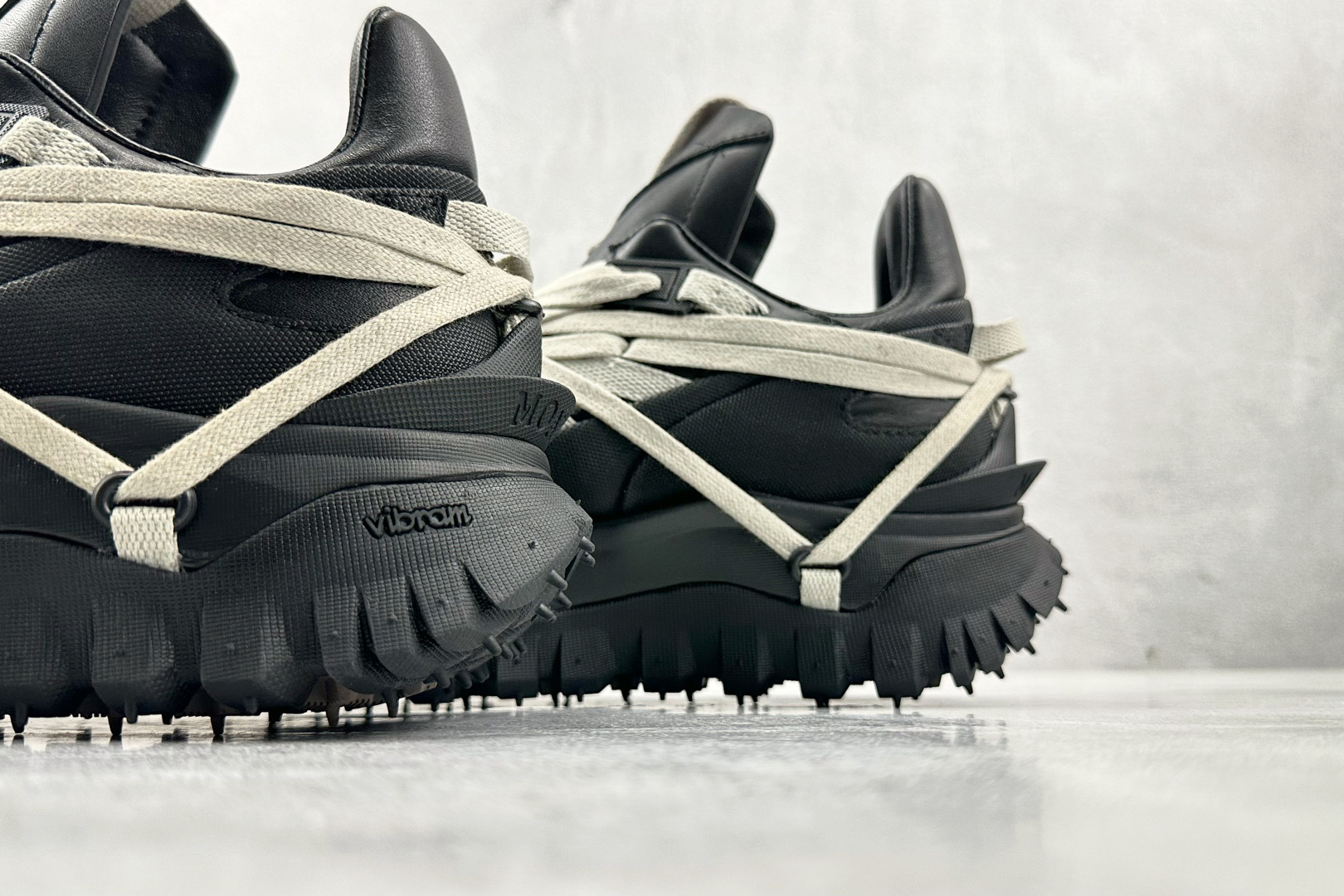 Calvin Klein Moncler Rick Owens Basic Shoes Black M-l-s