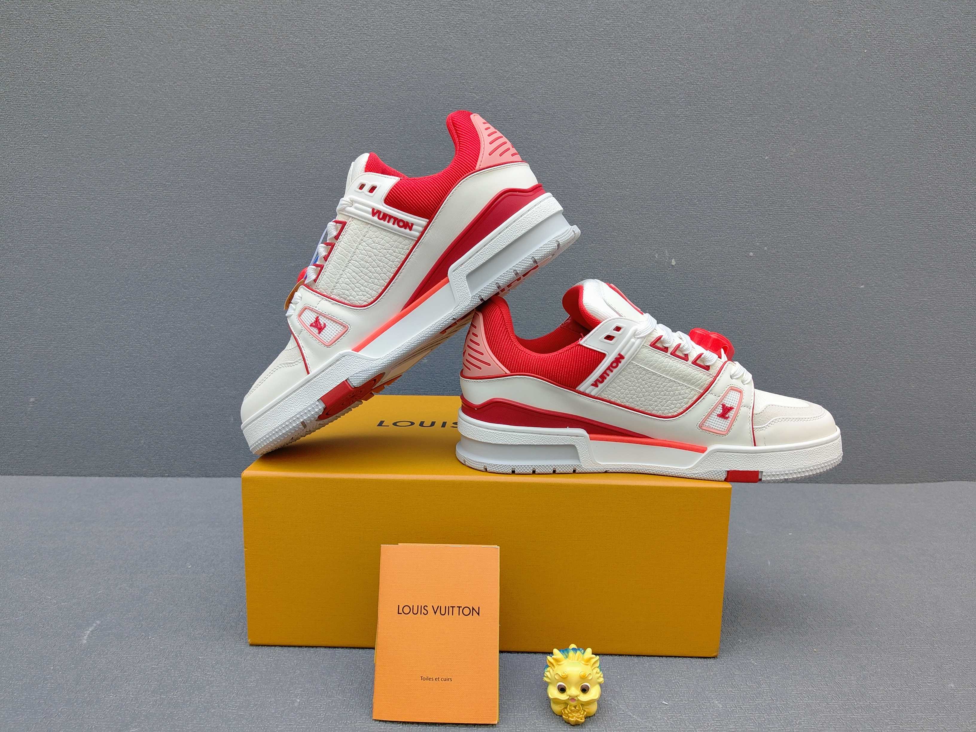 Couple Basic Shoes Breathable M-s