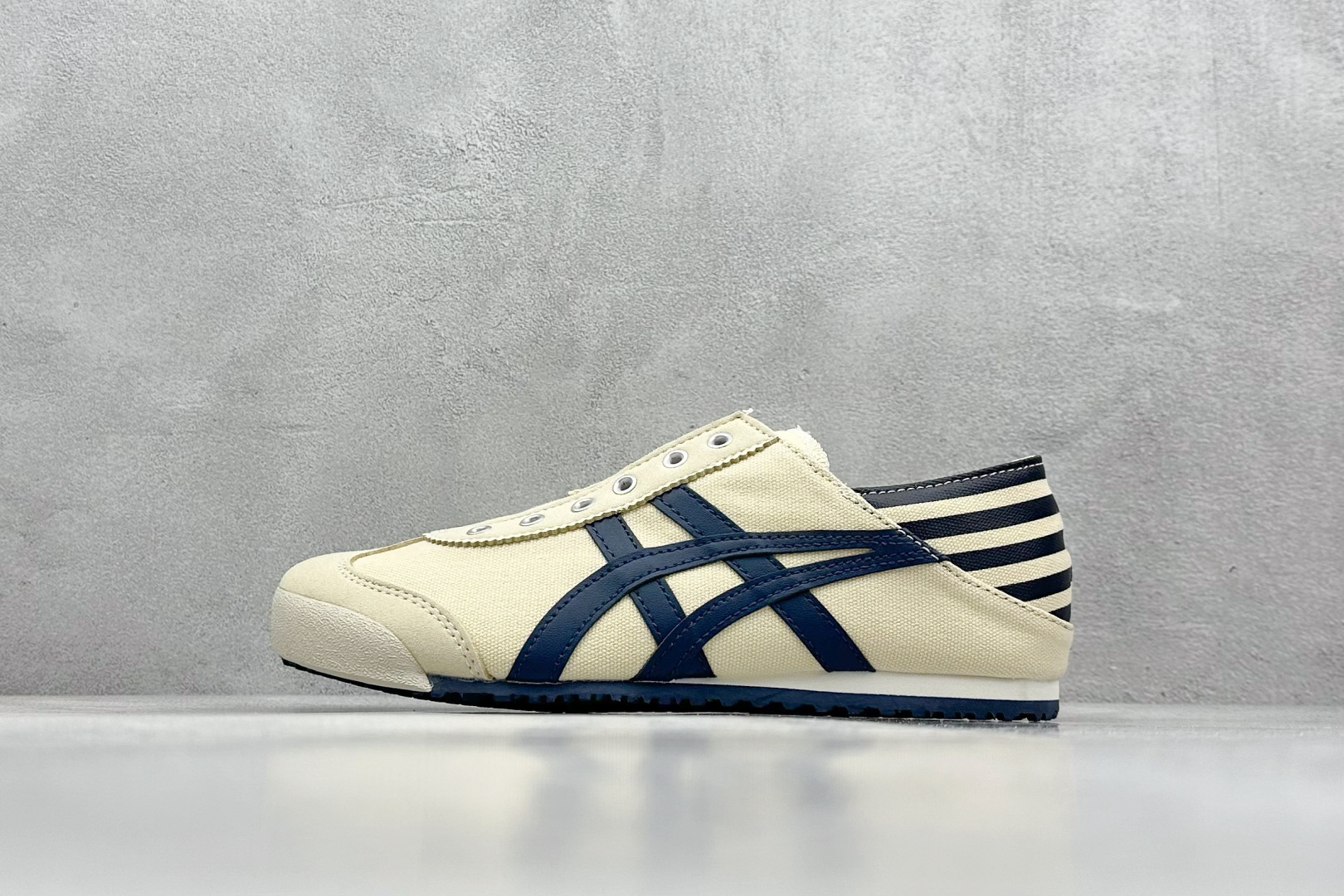 Onitsuka Tiger Sneakers M-l-s
