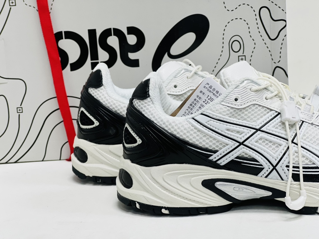 Asics Running Shoes L-s