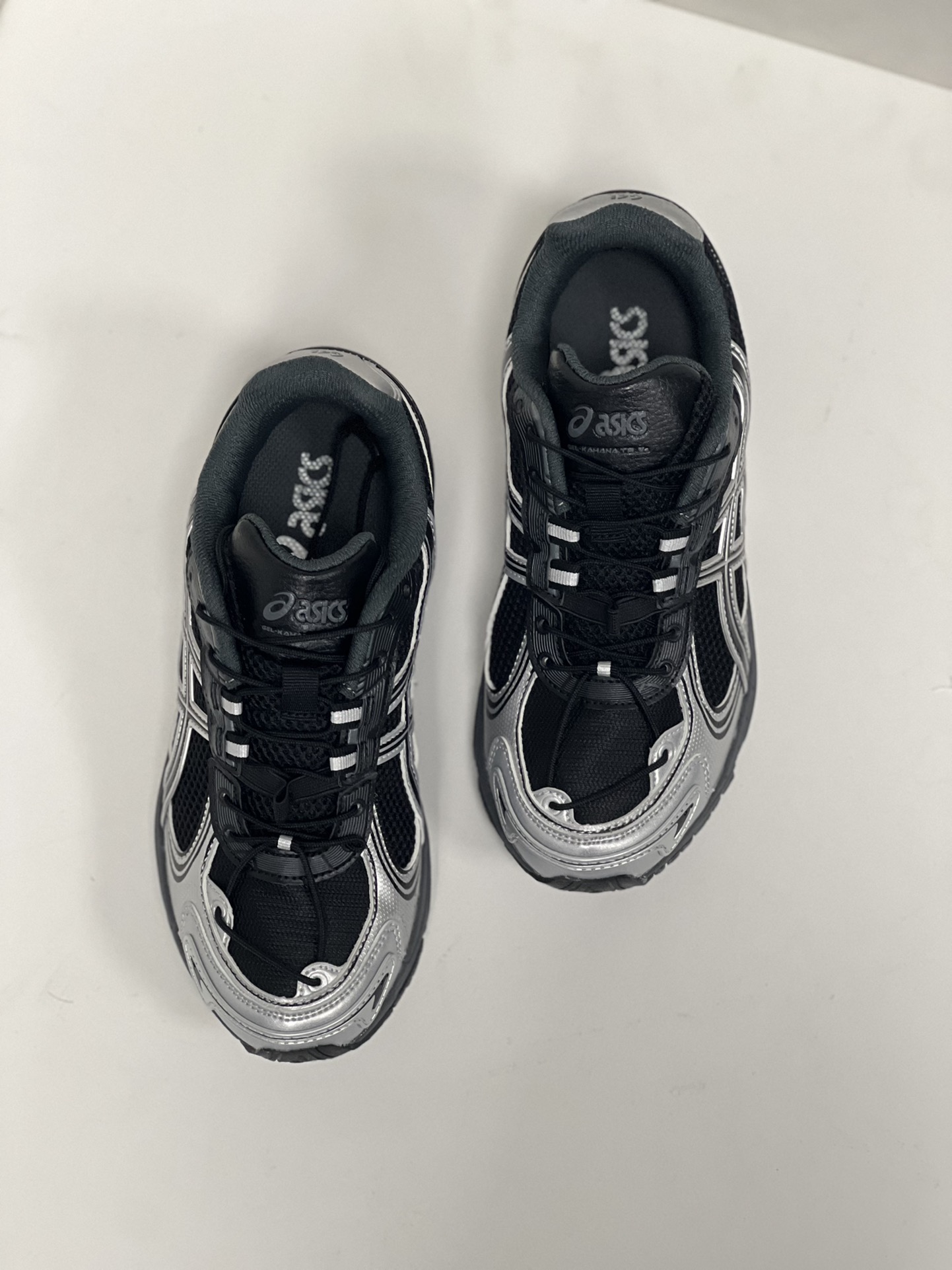 Asics Running Shoes L-s