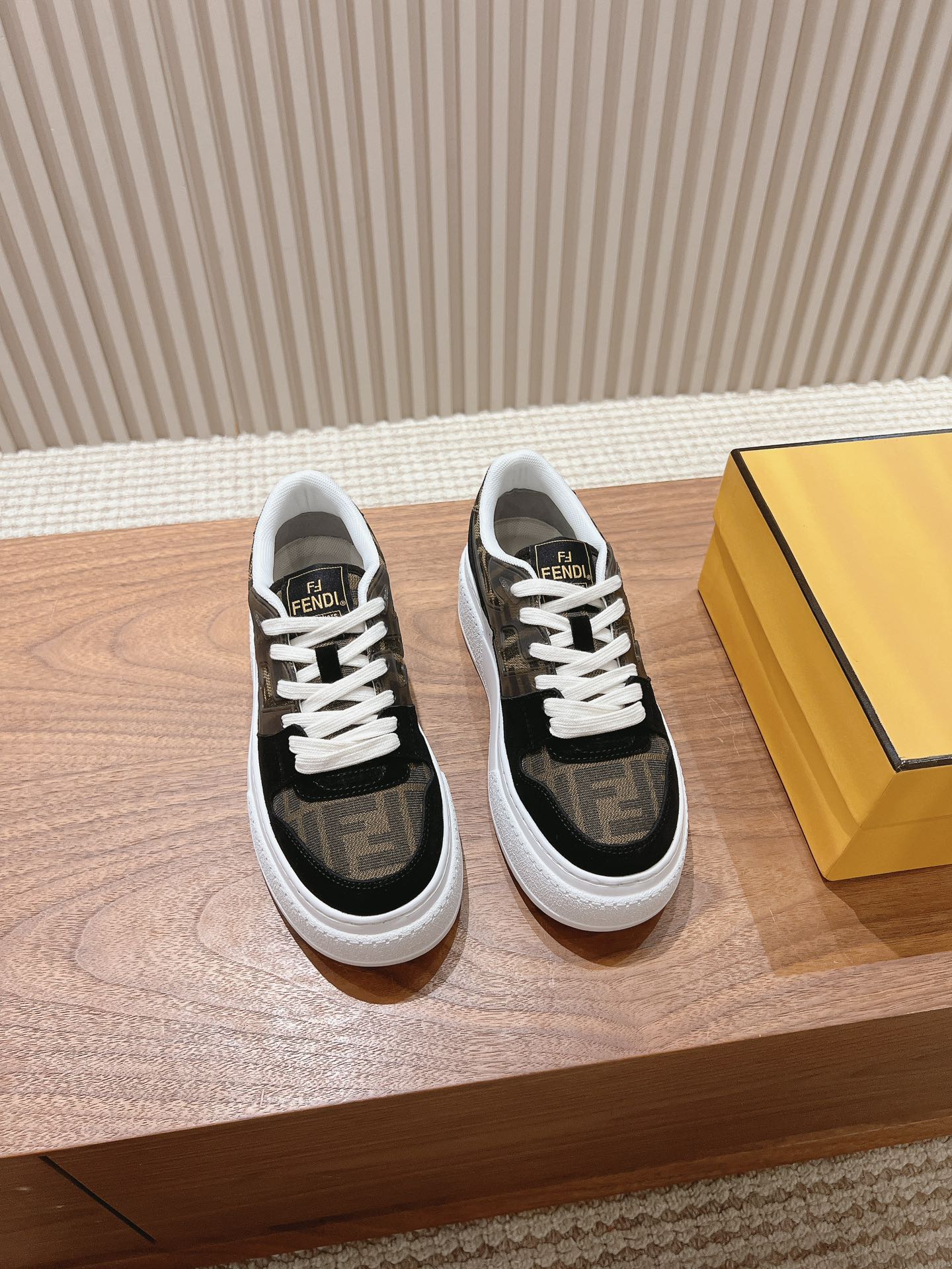 Fendi Couple Board Shoes M-l