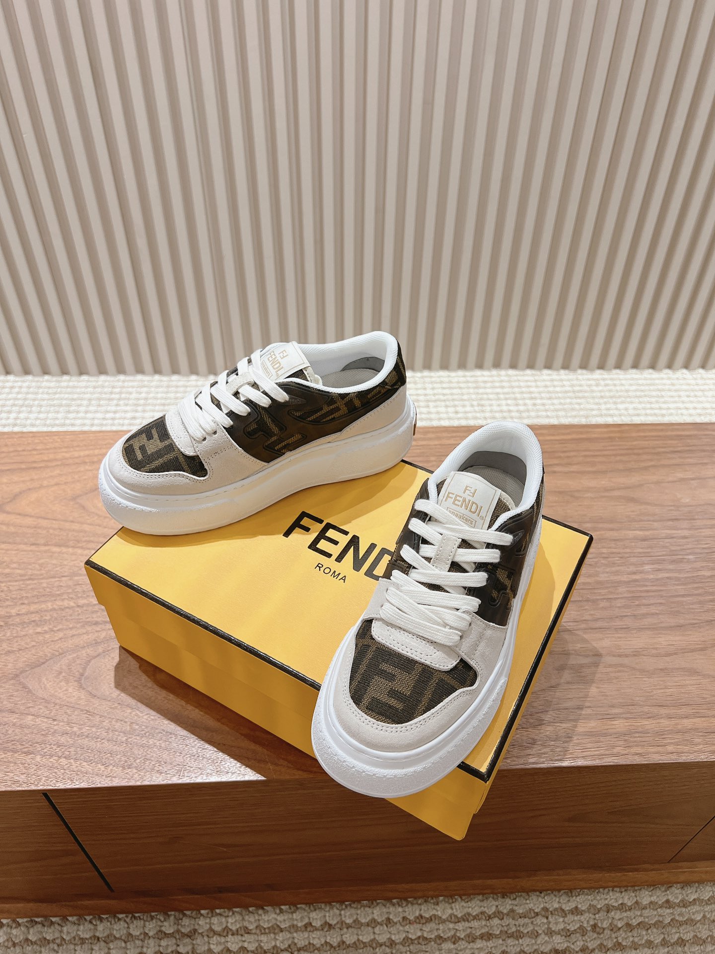Fendi Couple Board Shoes M-l