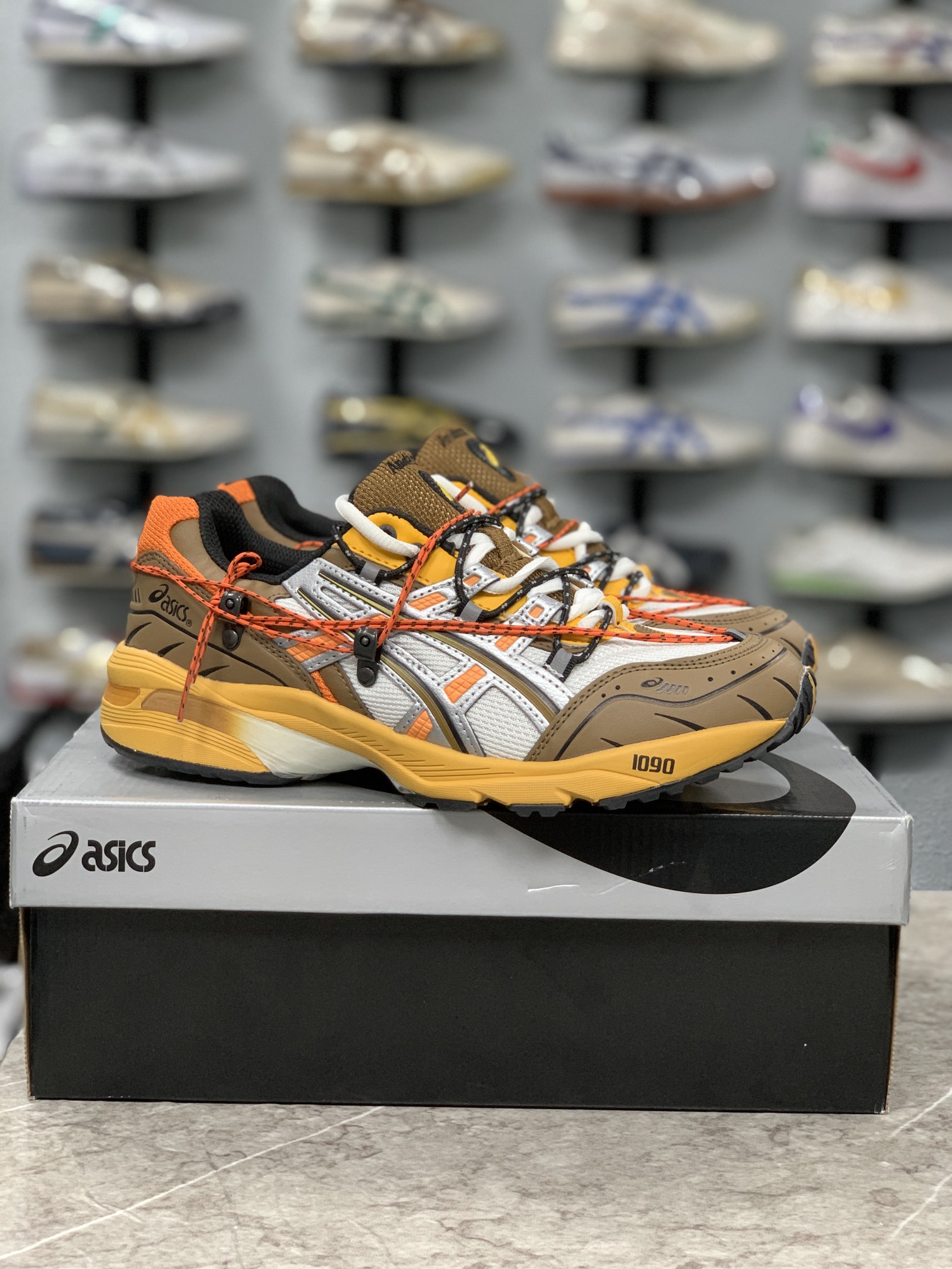 Asics Male Sneakers White M-l-s