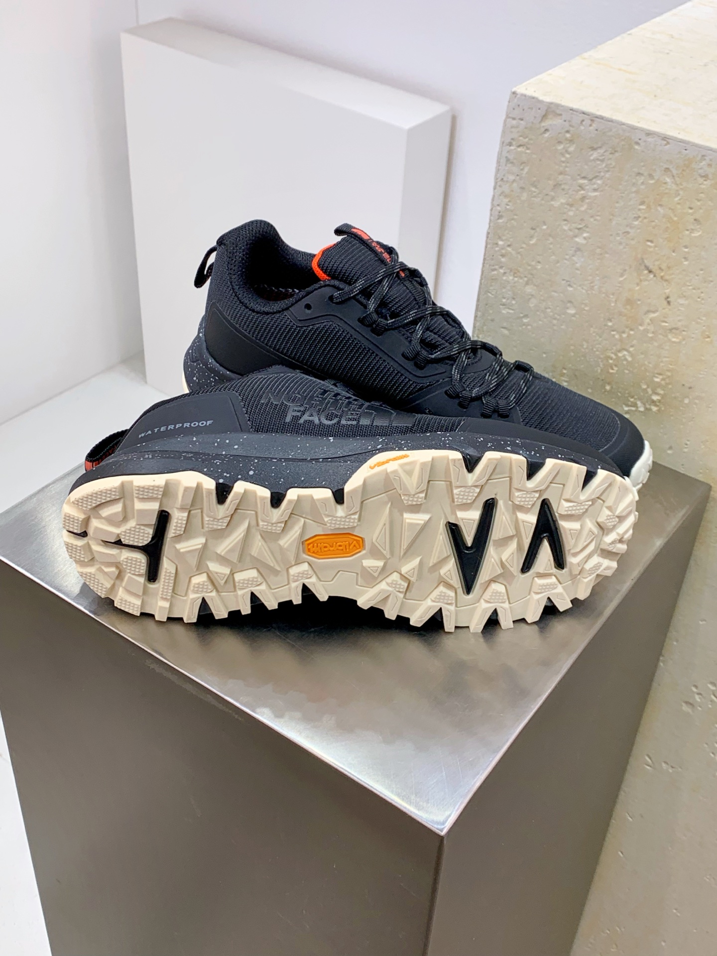 The North Face Male Sneakers Breathable