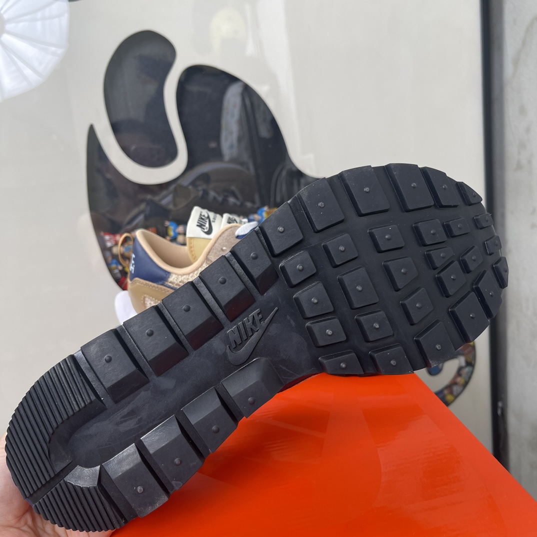 Nike Basic Shoes 46-s