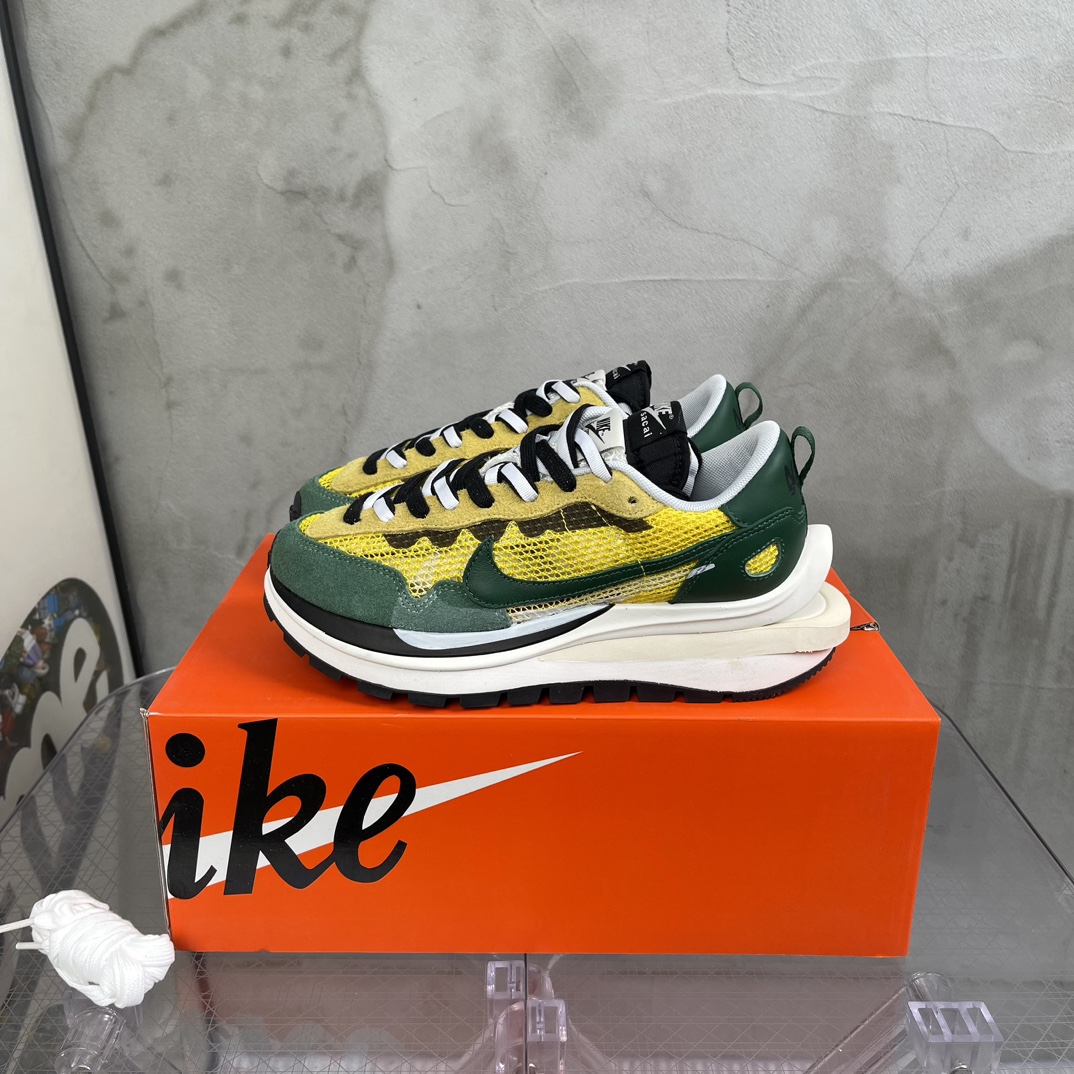 Nike Basic Shoes 46-s