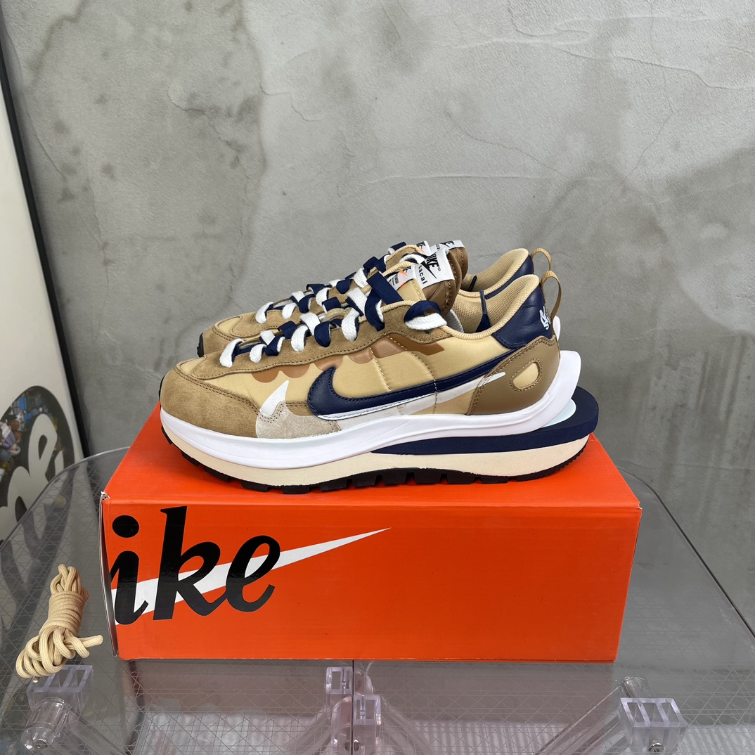 Nike Basic Shoes 46-s