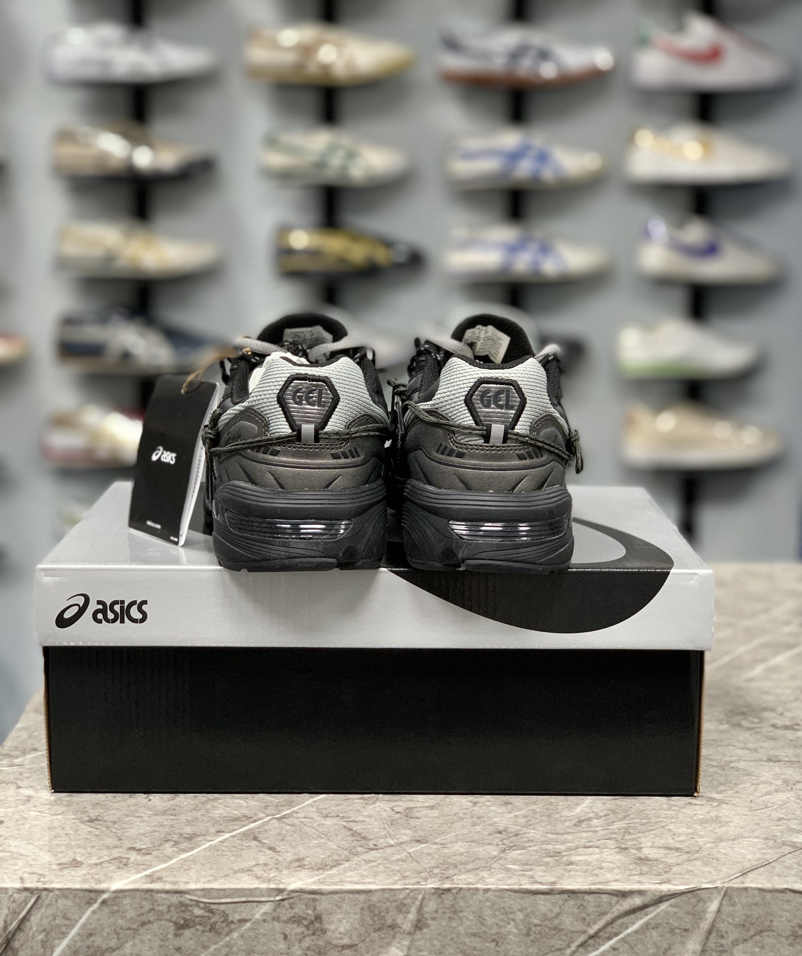 Asics Male Sneakers White M-l-s