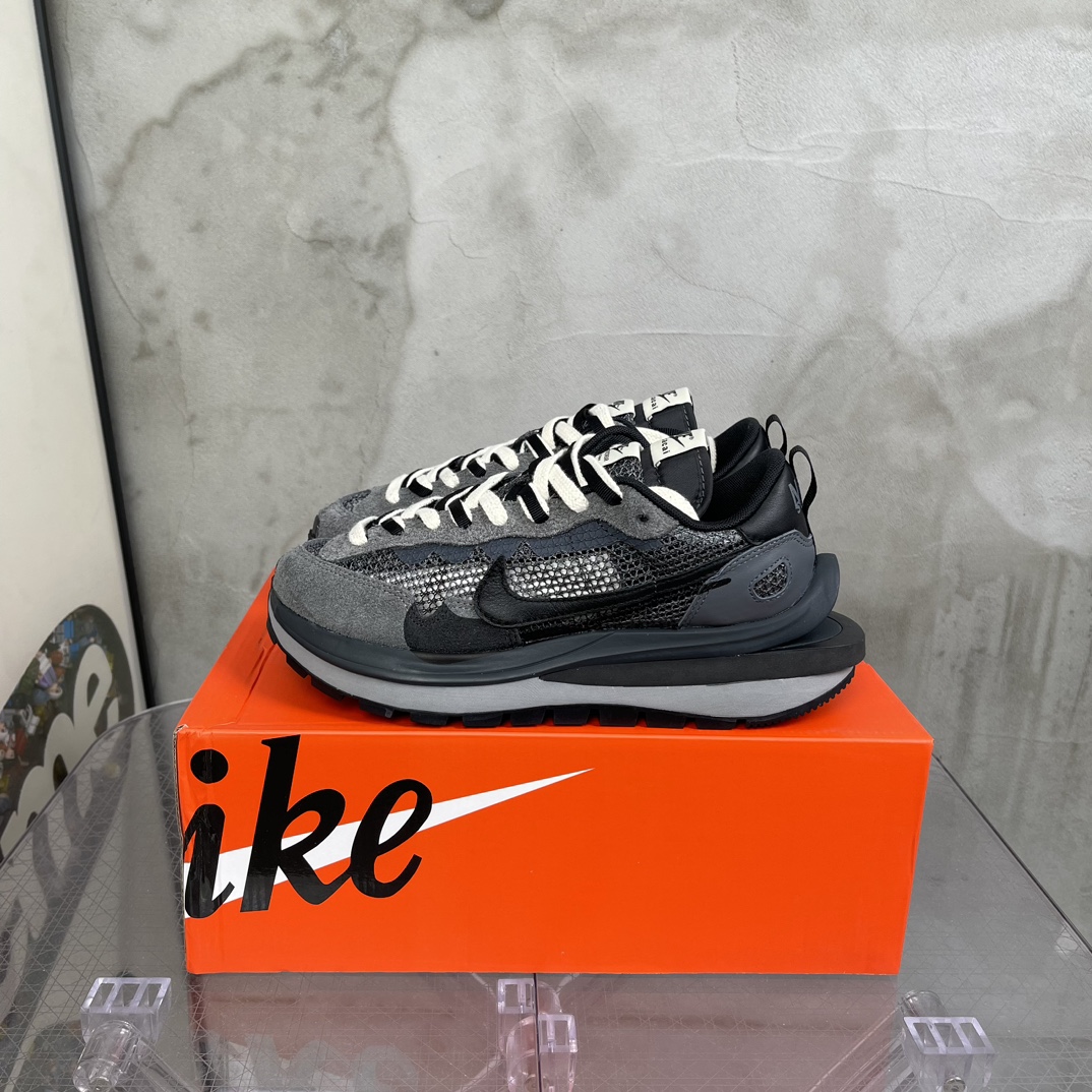 Nike Basic Shoes 46-s