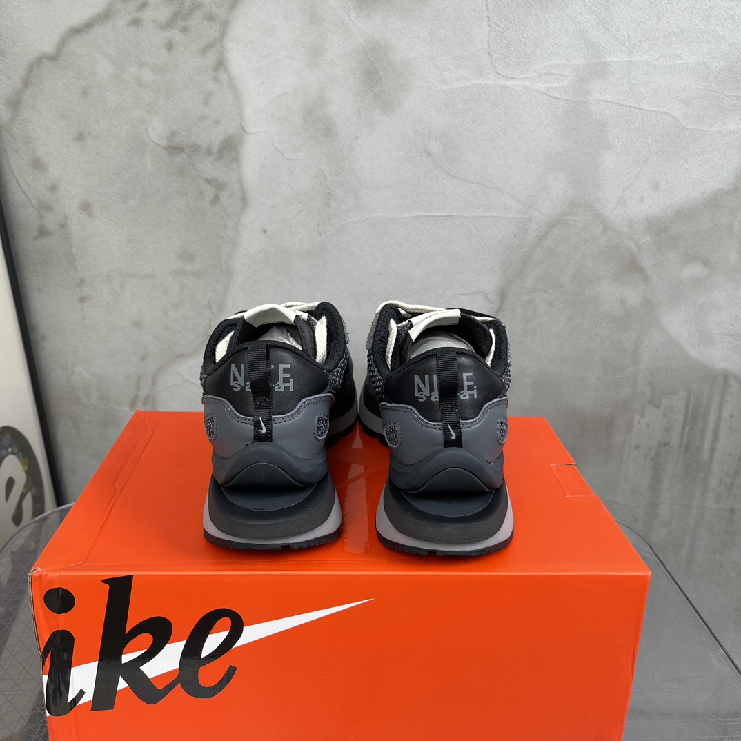 Nike Basic Shoes 46-s