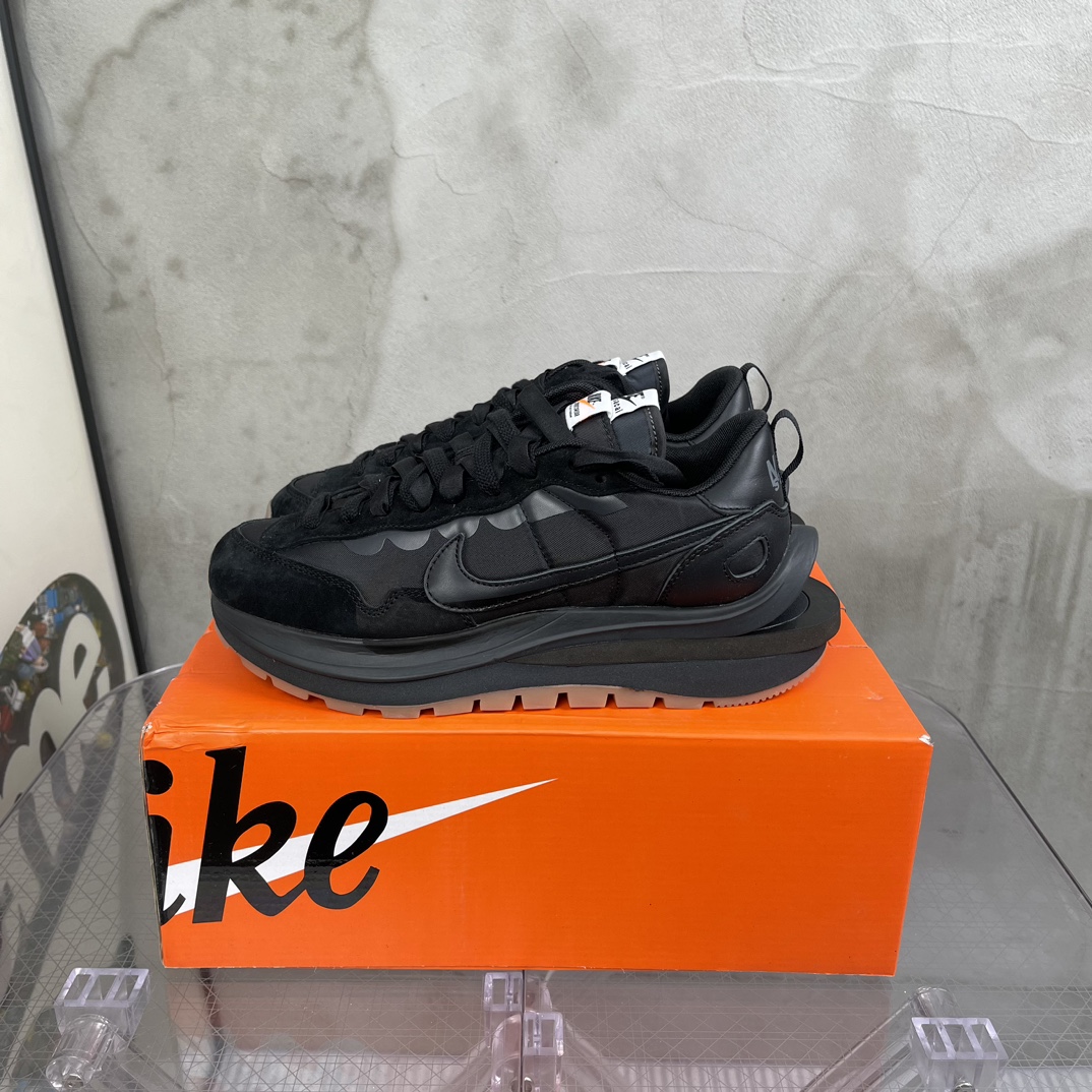Nike Basic Shoes 46-s