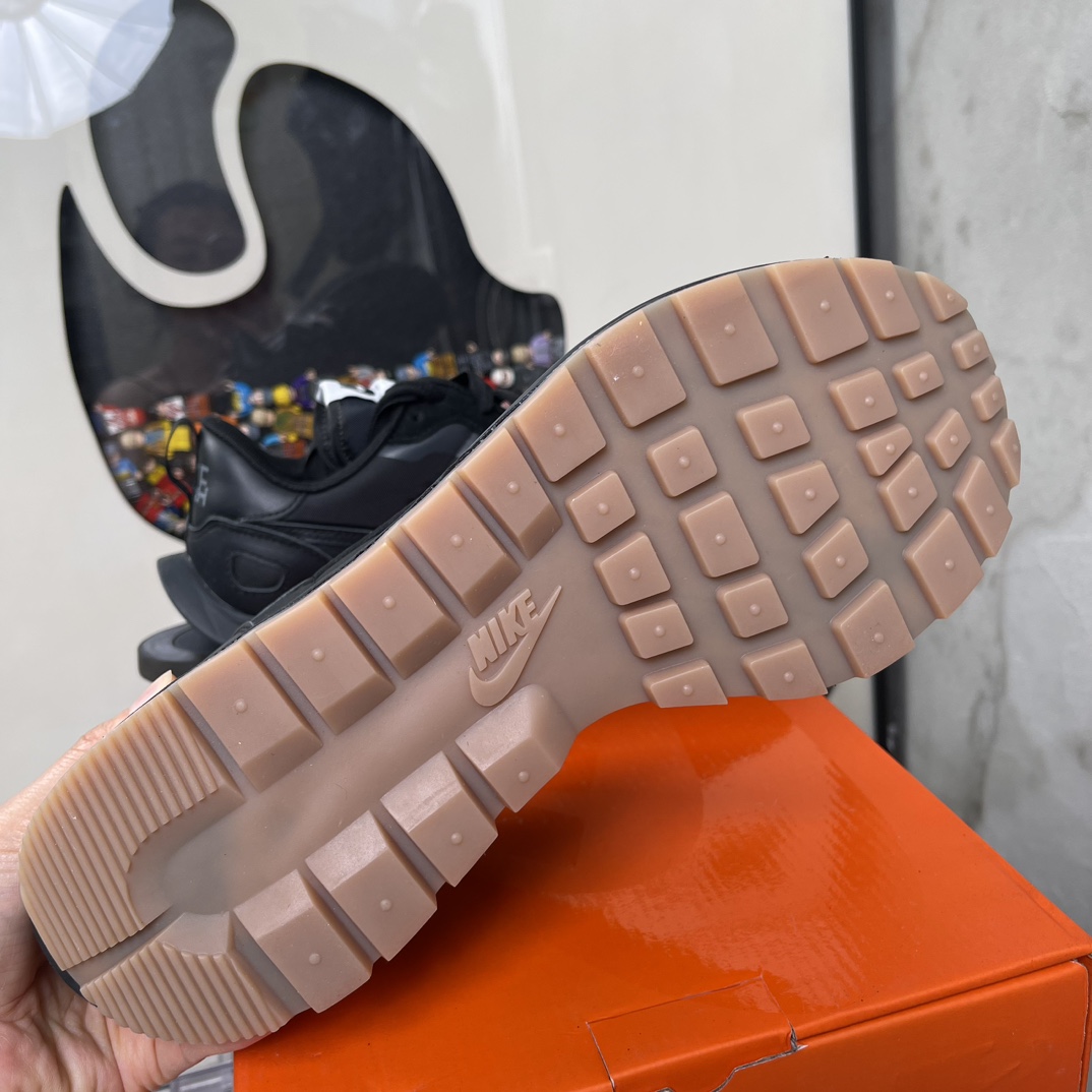 Nike Basic Shoes 46-s
