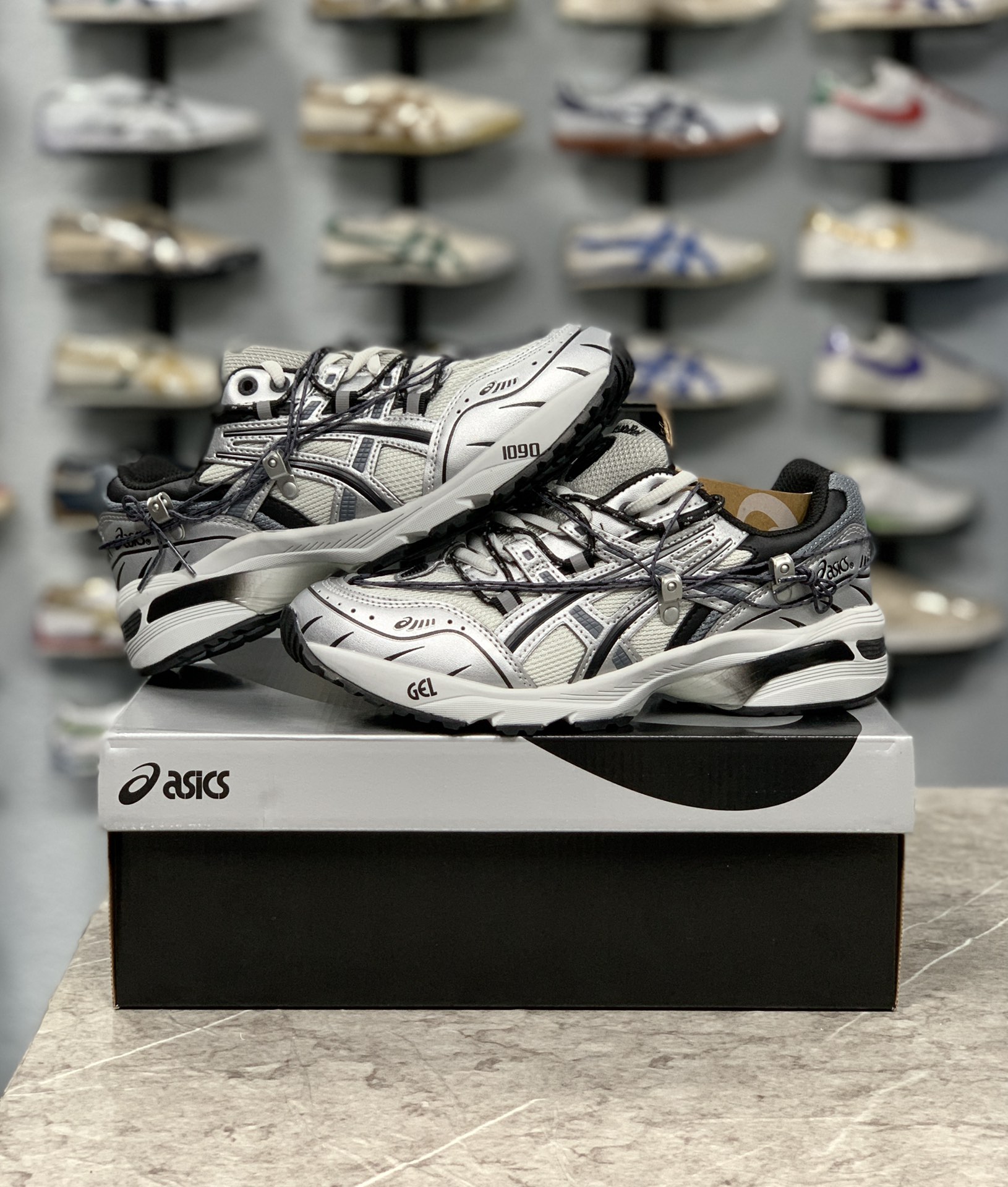 Asics Male Sneakers White M-l-s