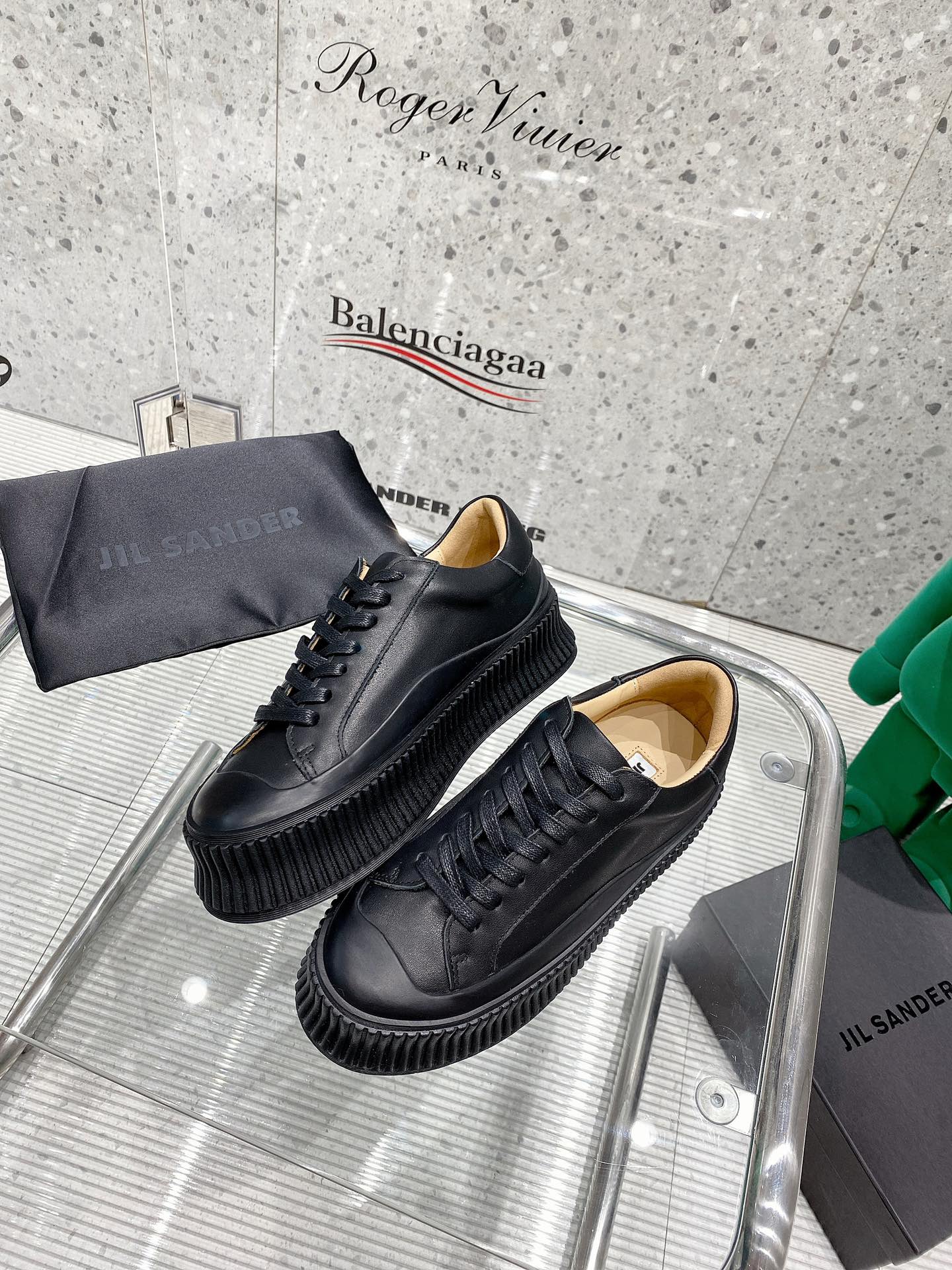 Sneakers Black M-l-s