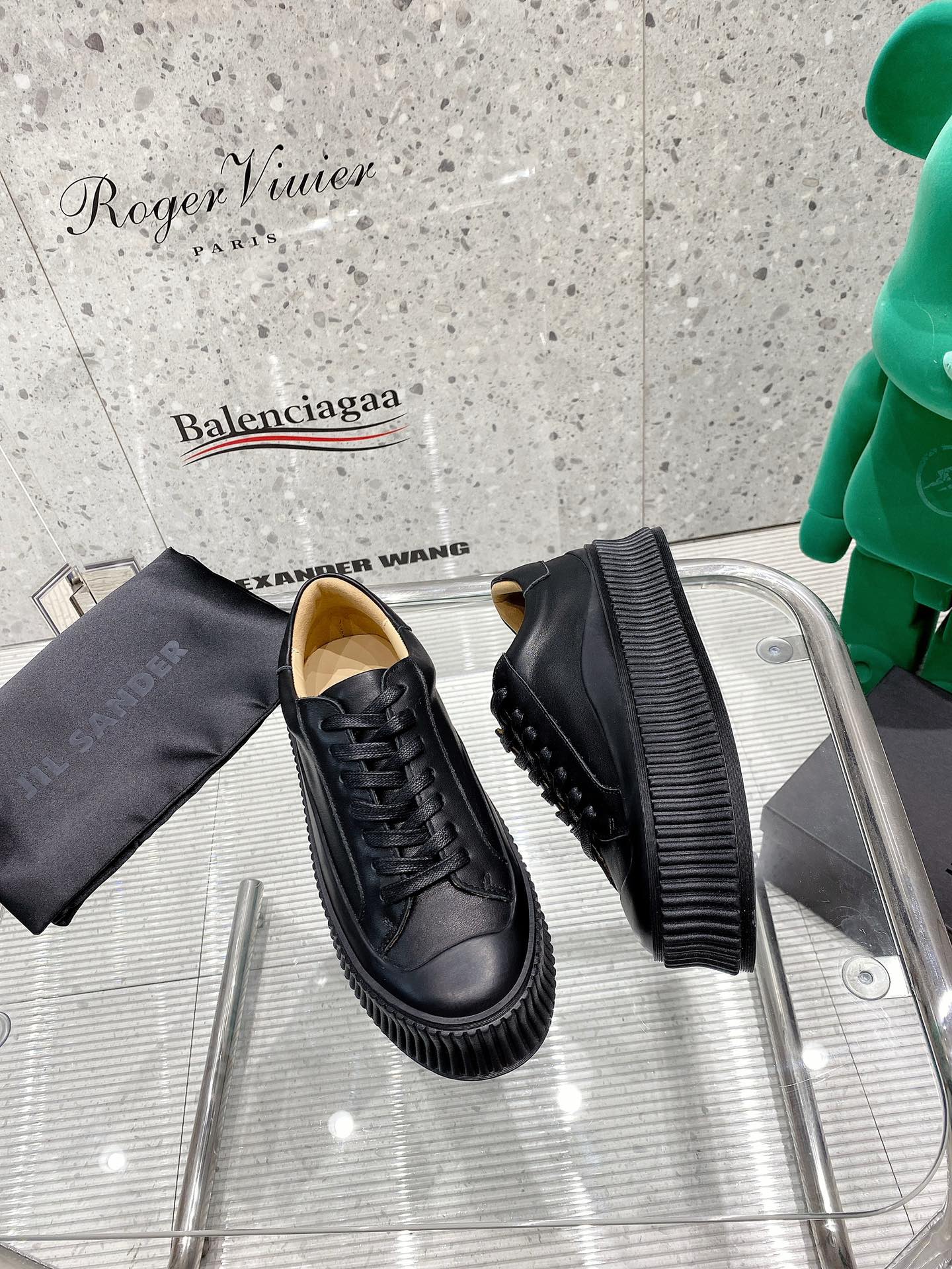 Sneakers Black M-l-s