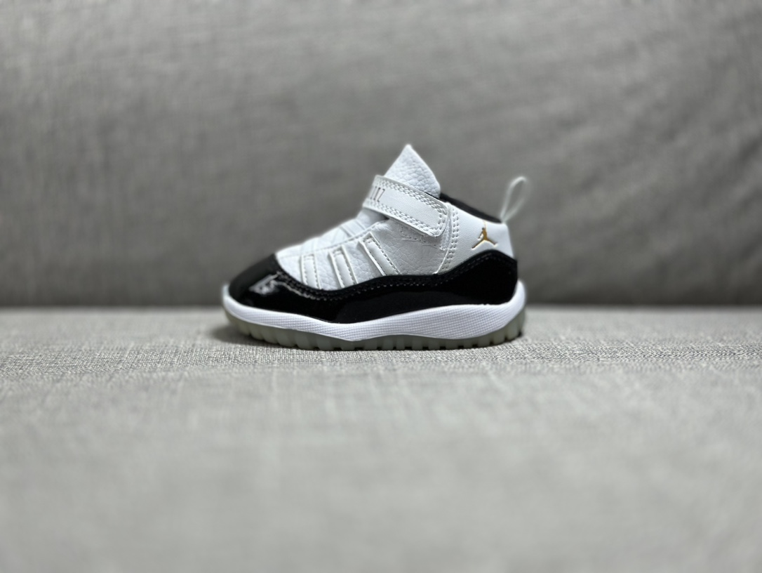 Basic Shoes
