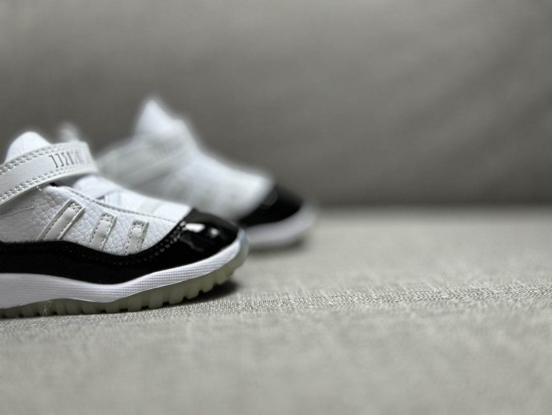 Basic Shoes