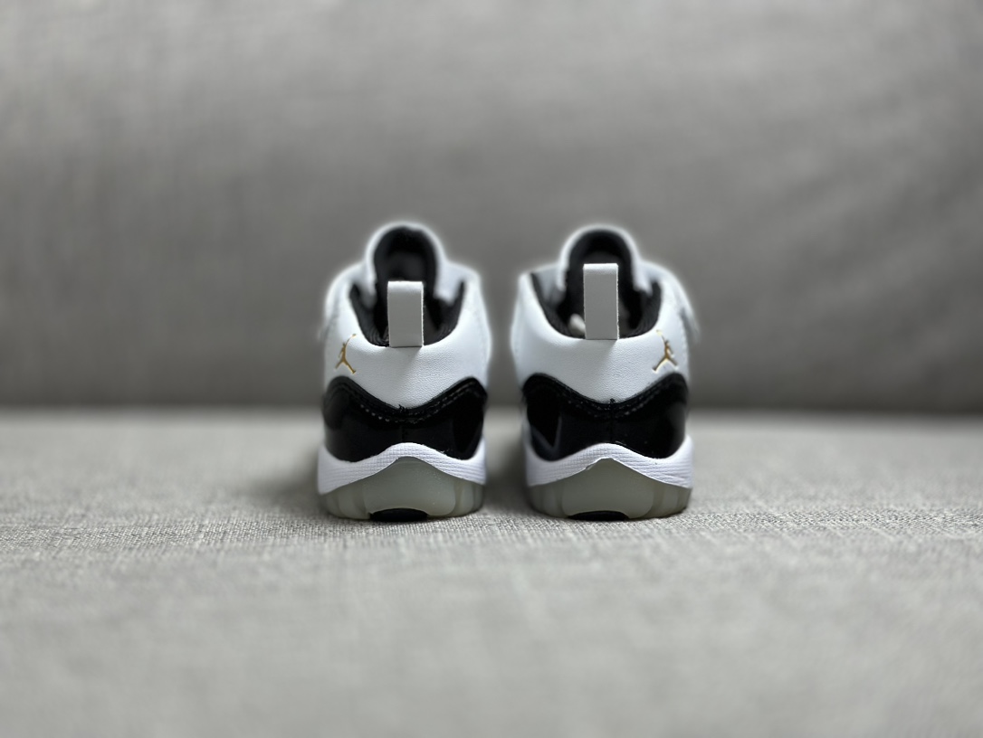 Basic Shoes