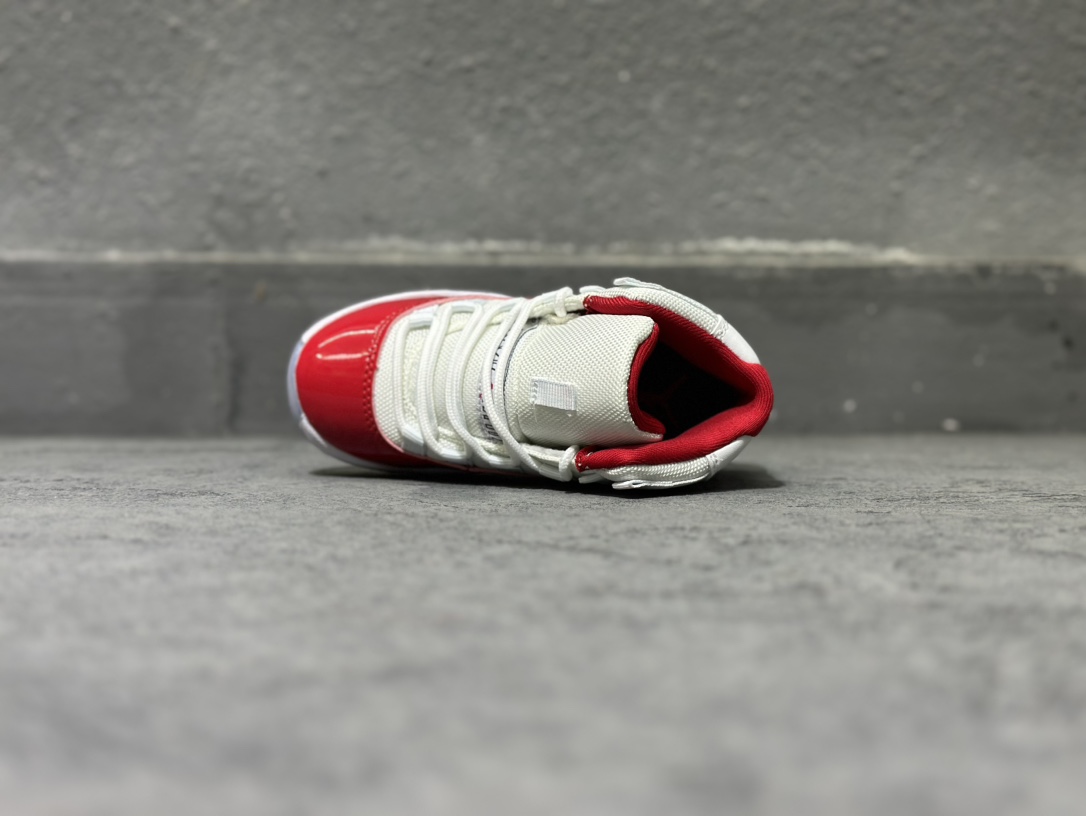 Basic Shoes