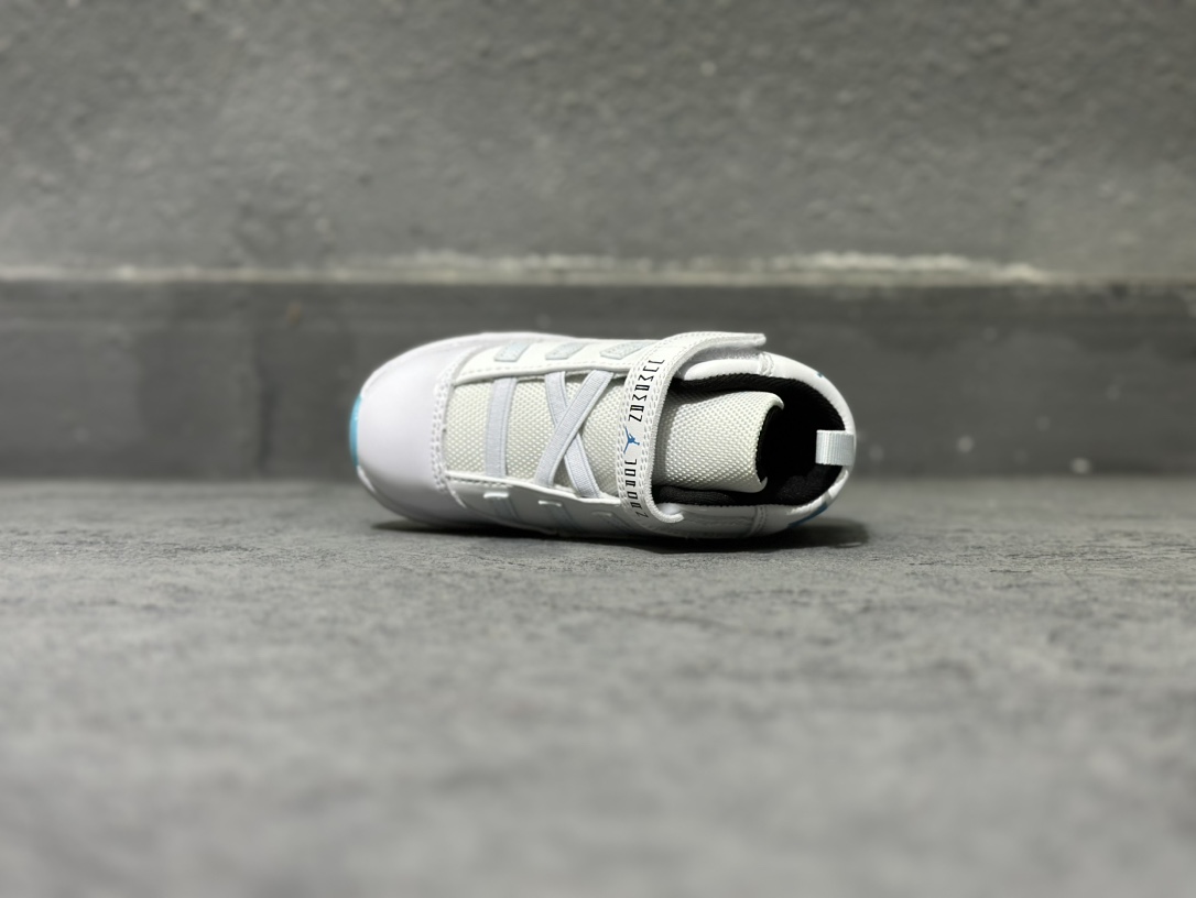 Basic Shoes