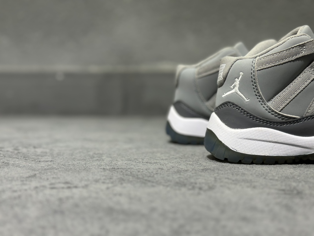 Basic Shoes