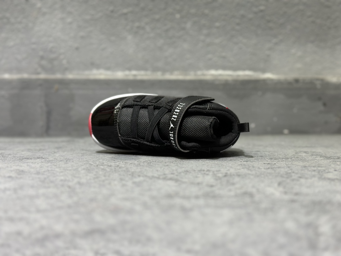 Basic Shoes