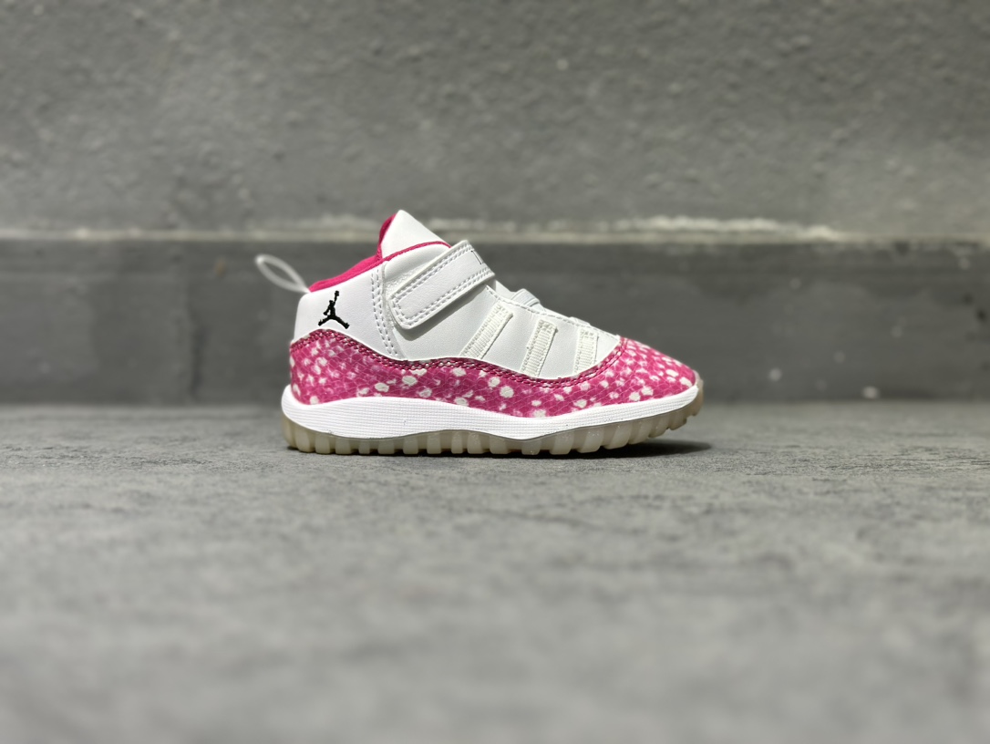 Basic Shoes