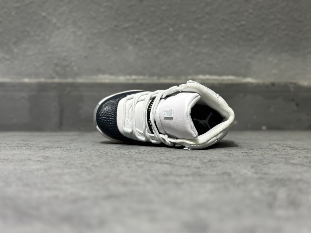 Basic Shoes