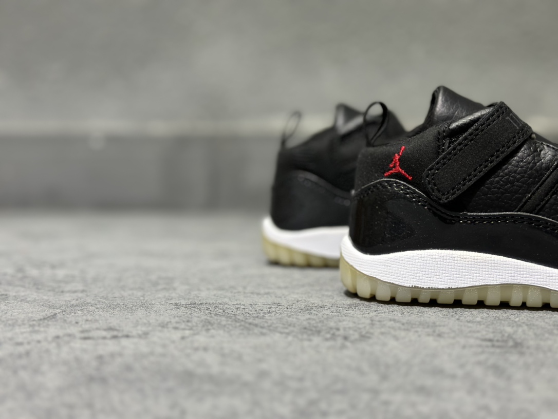 Basic Shoes