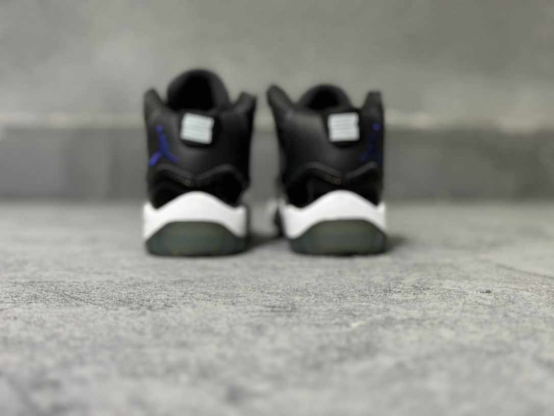 Basic Shoes