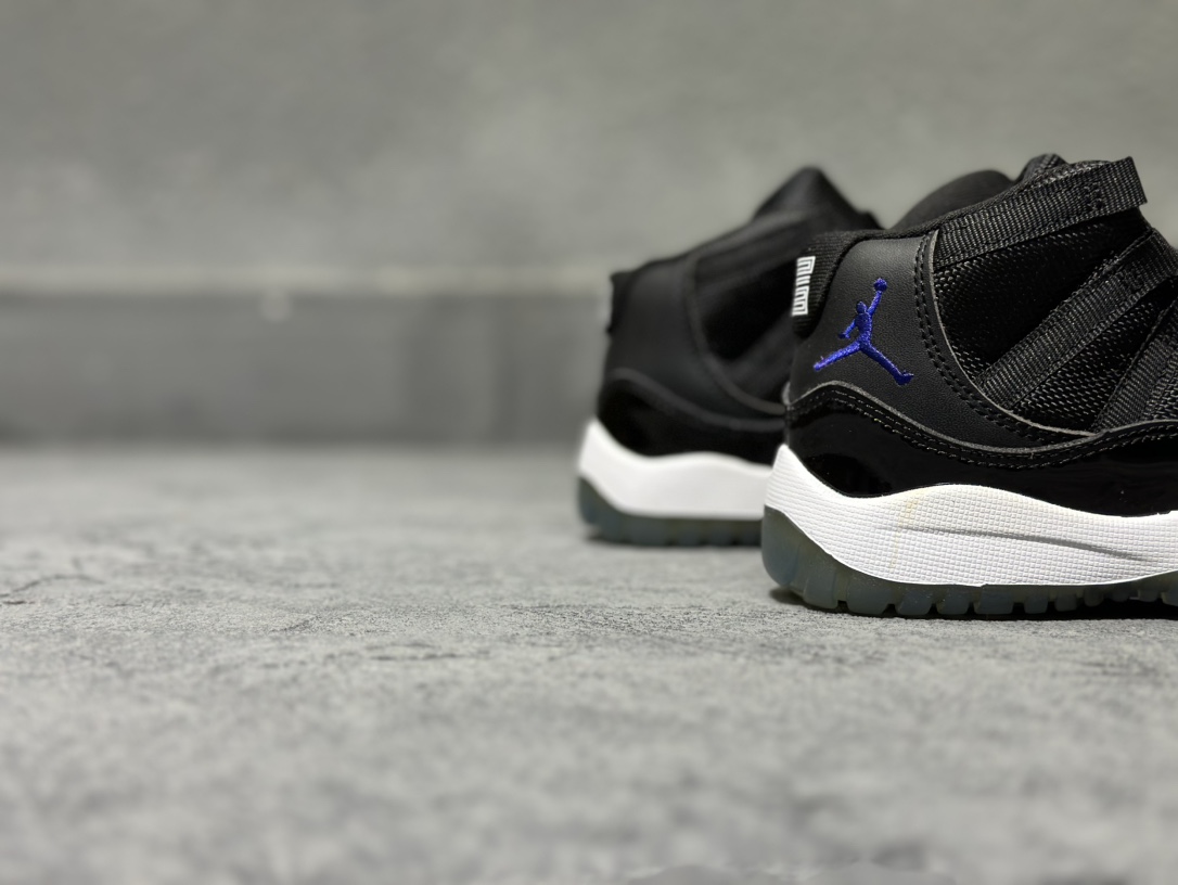 Basic Shoes