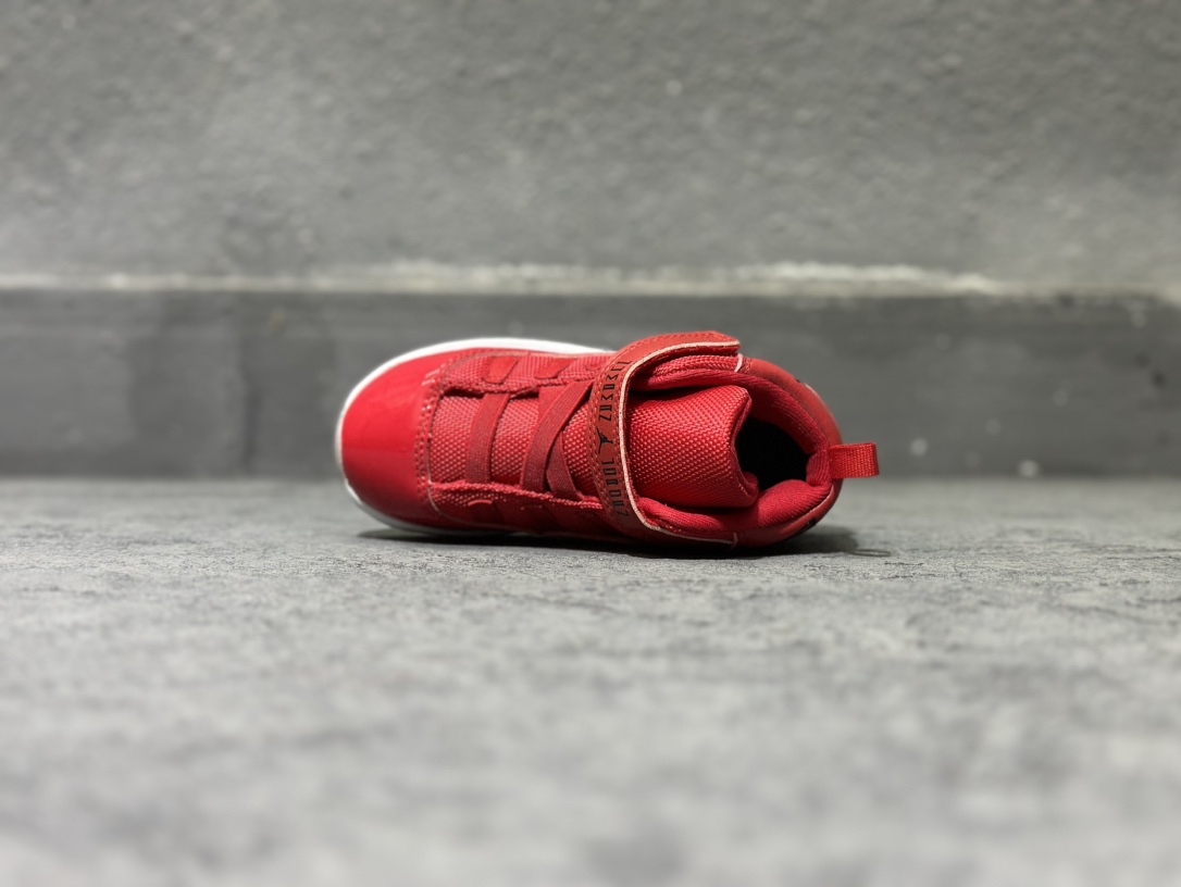 Basic Shoes