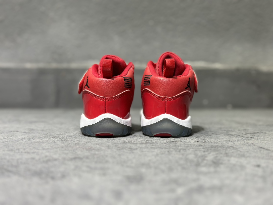 Basic Shoes