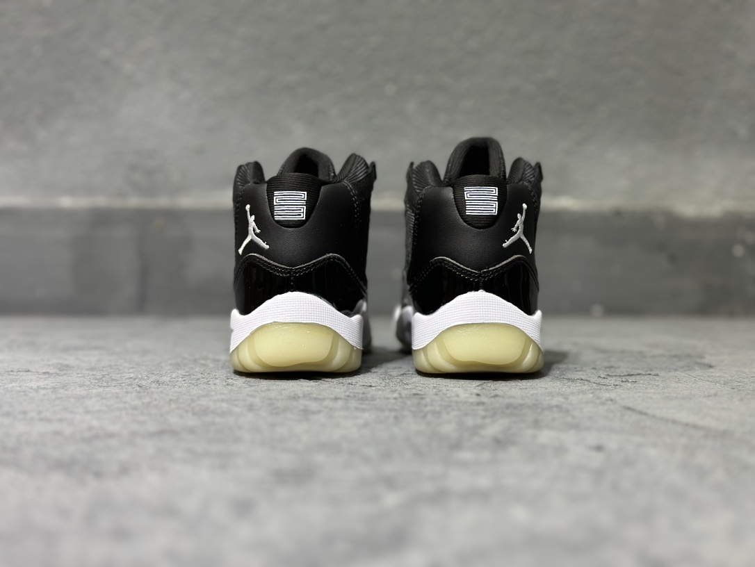 Basic Shoes