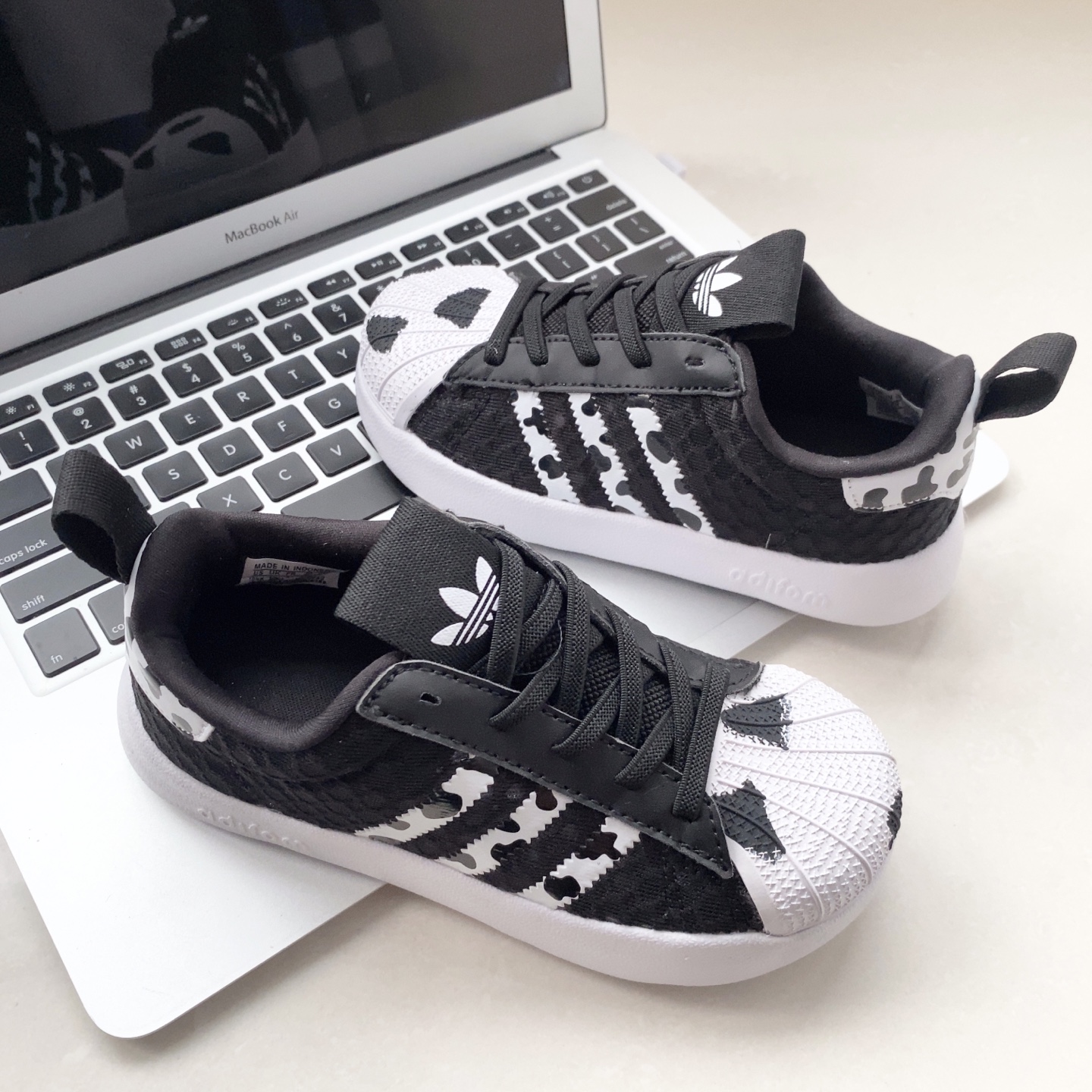 Basic Shoes