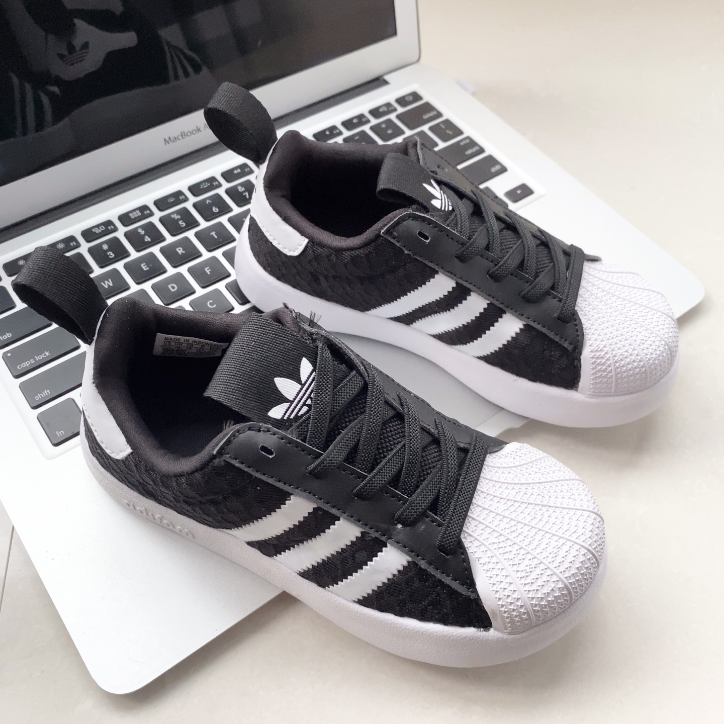 Basic Shoes