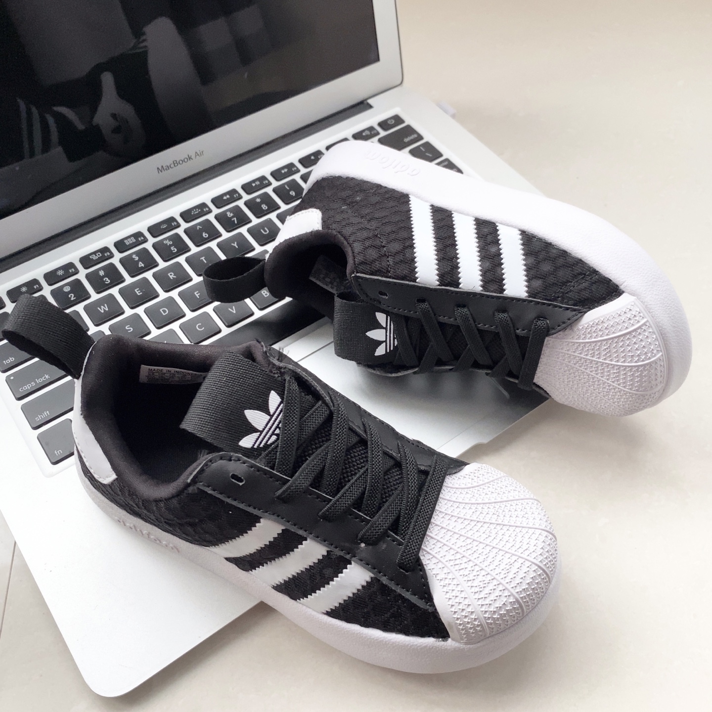 Basic Shoes