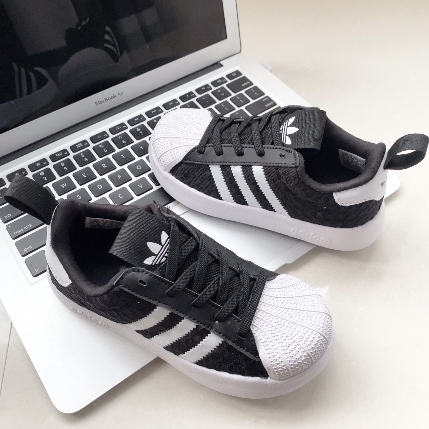 Basic Shoes