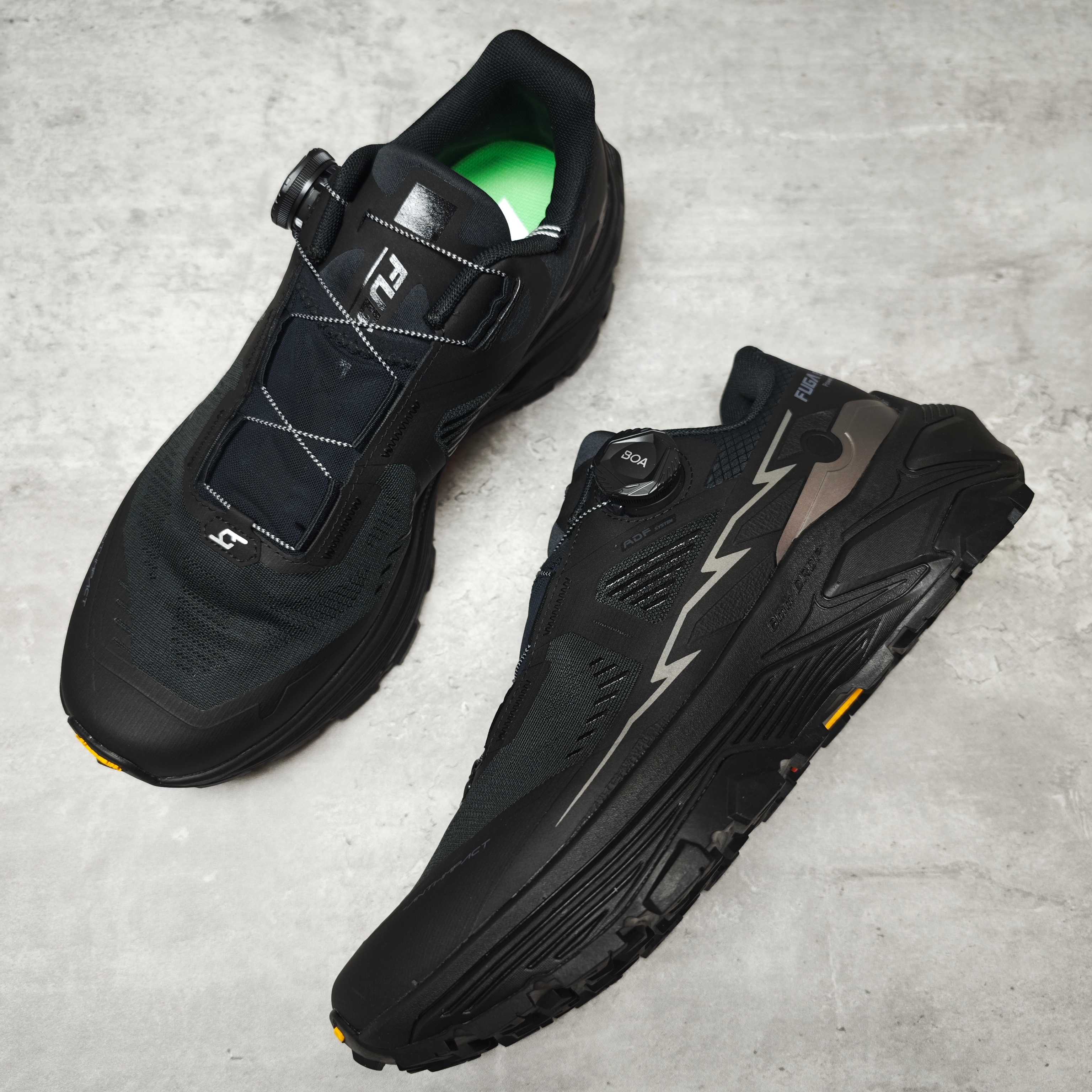 Basic Shoes Black L-s