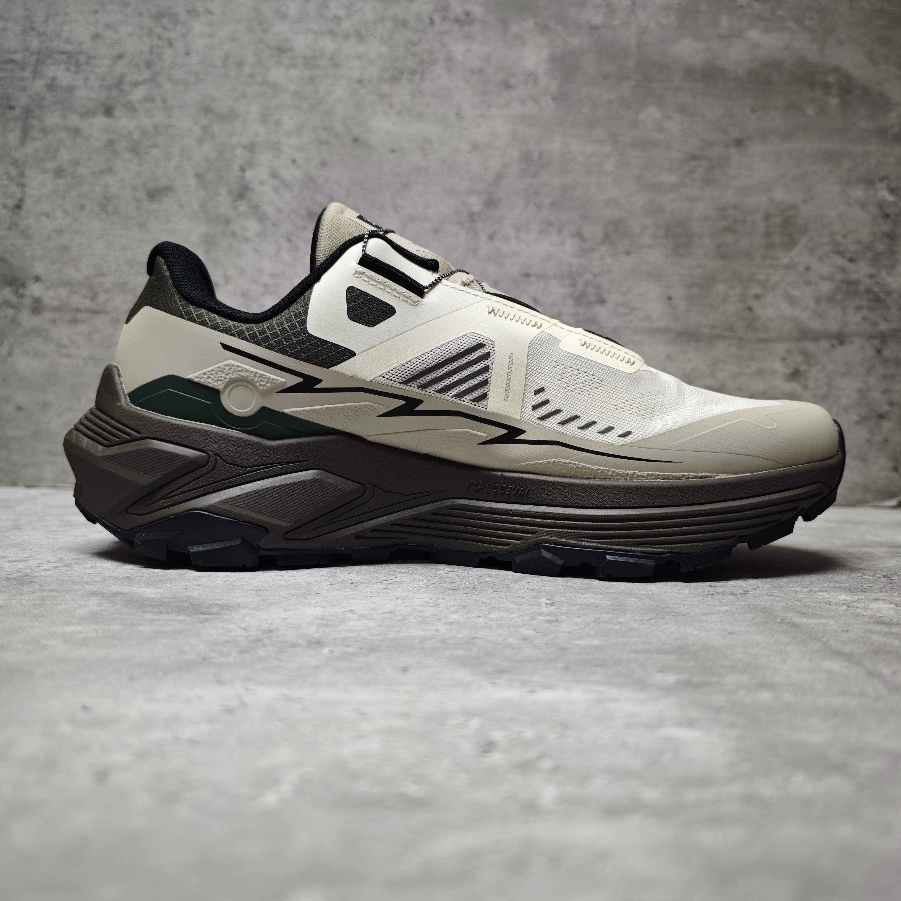 Basic Shoes Mesh Breathable L-s