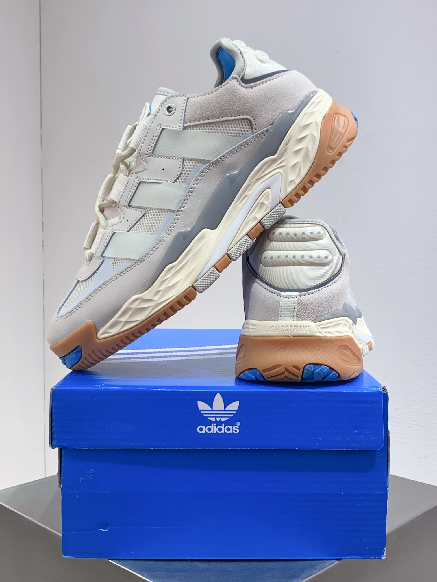 Male Running Shoes White Breathable L-s