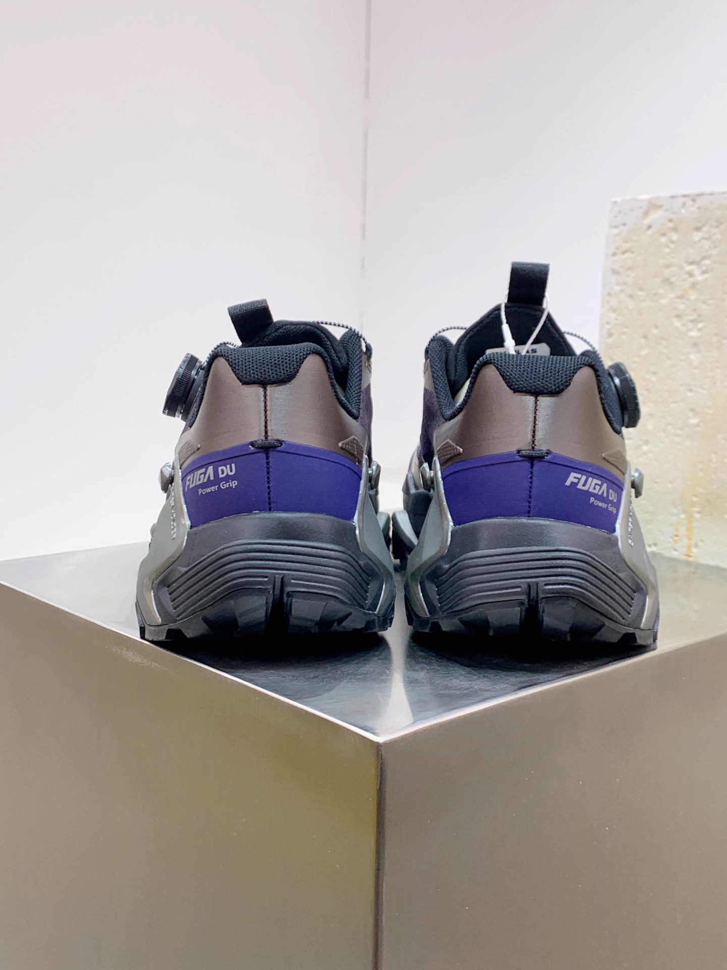 Male Running Shoes Shock Absorbing