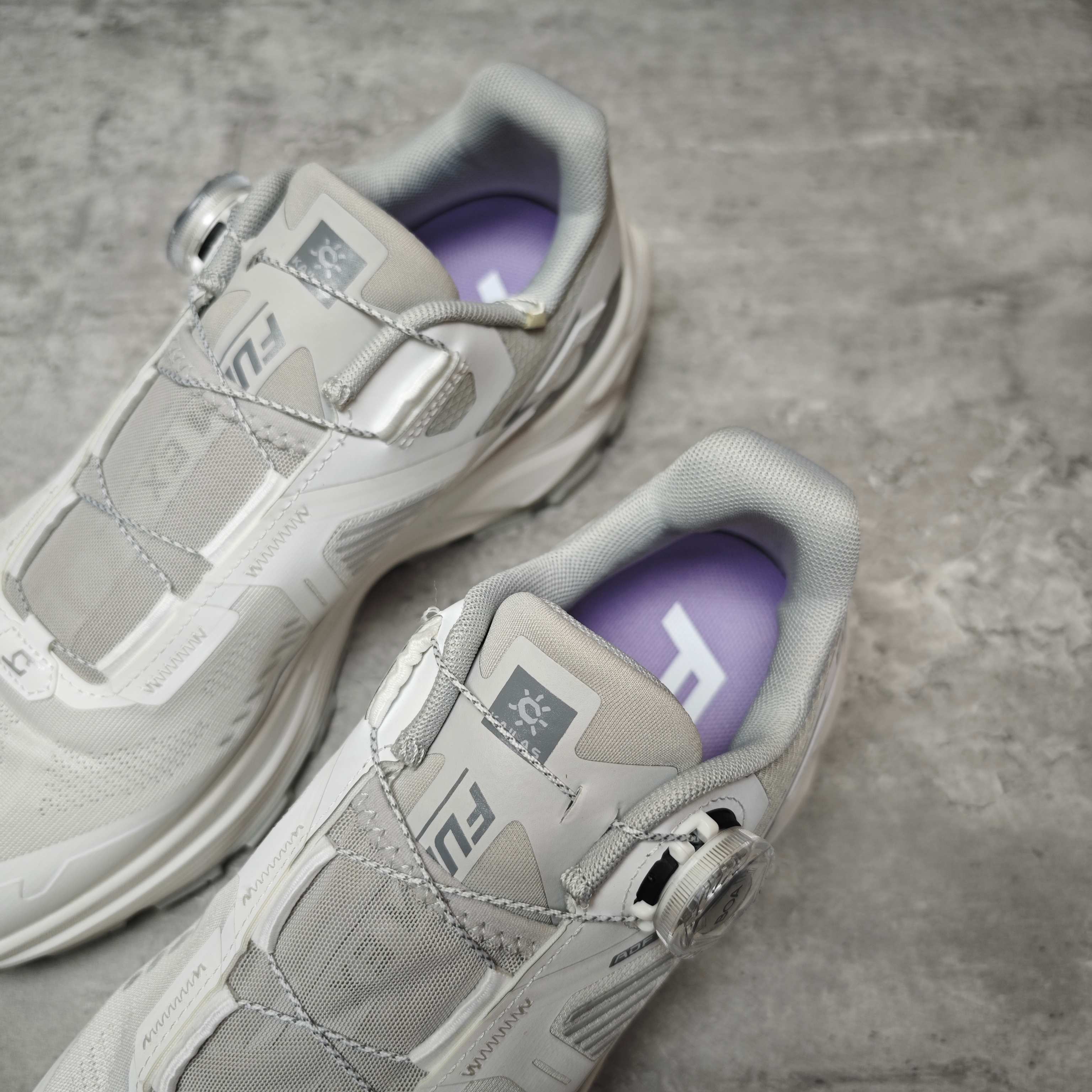 Basic Shoes White L-s