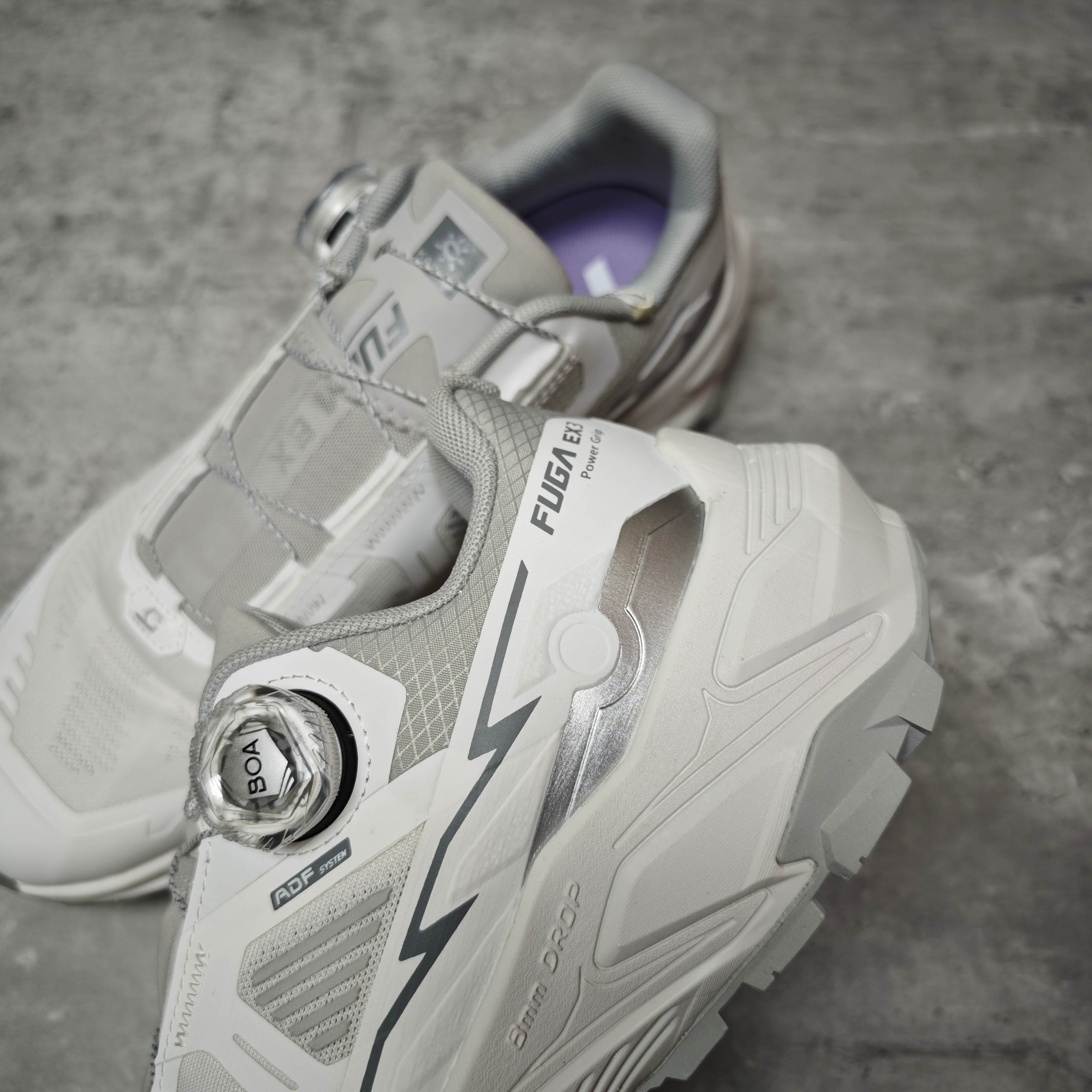 Basic Shoes White L-s
