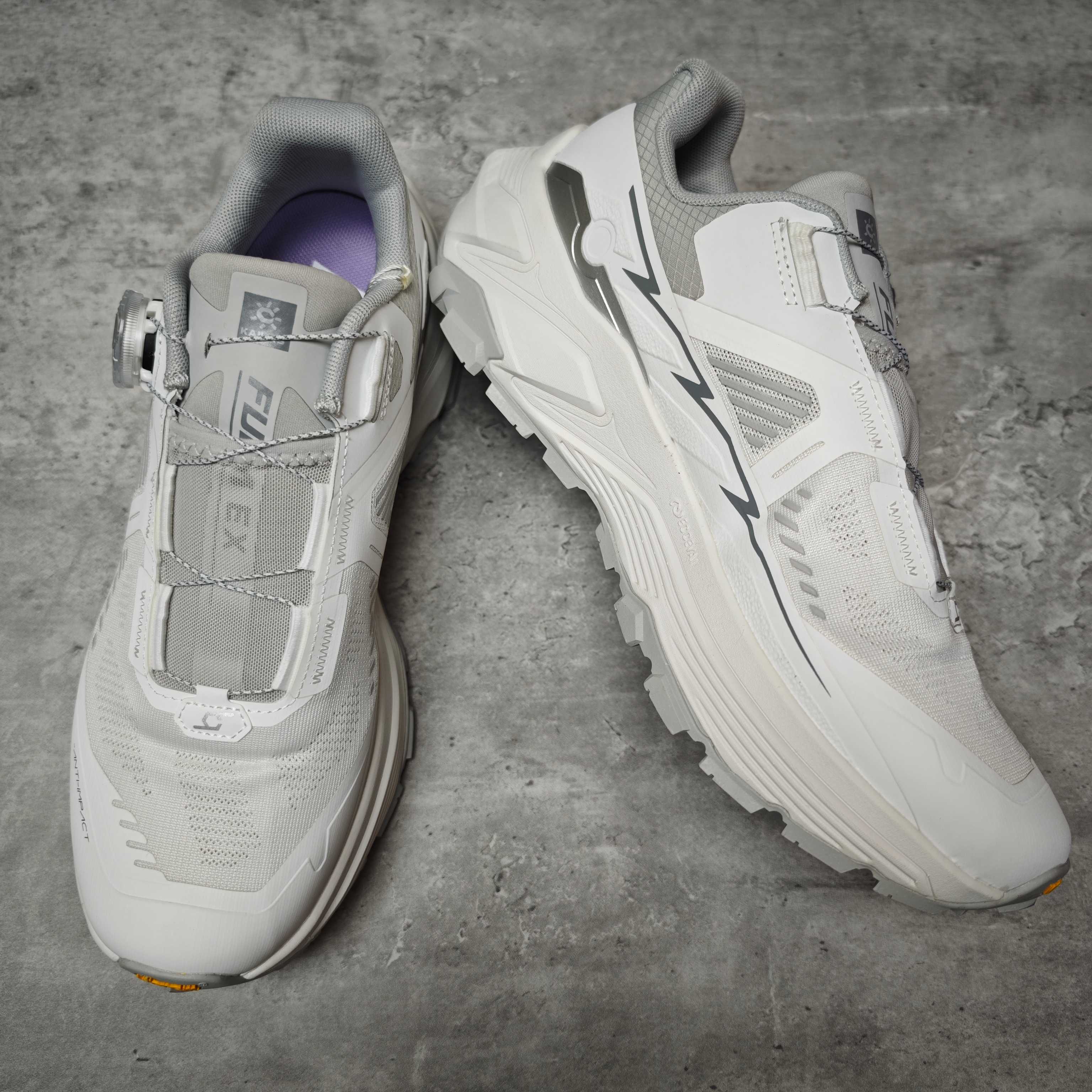 Basic Shoes White L-s