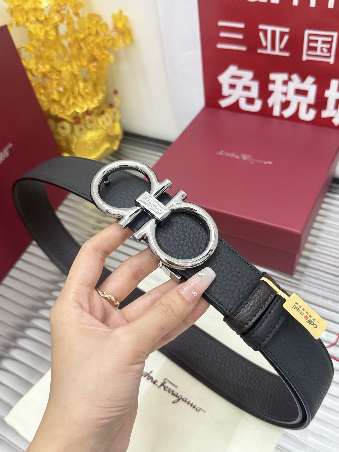 Ferragamo Basic Shoes M